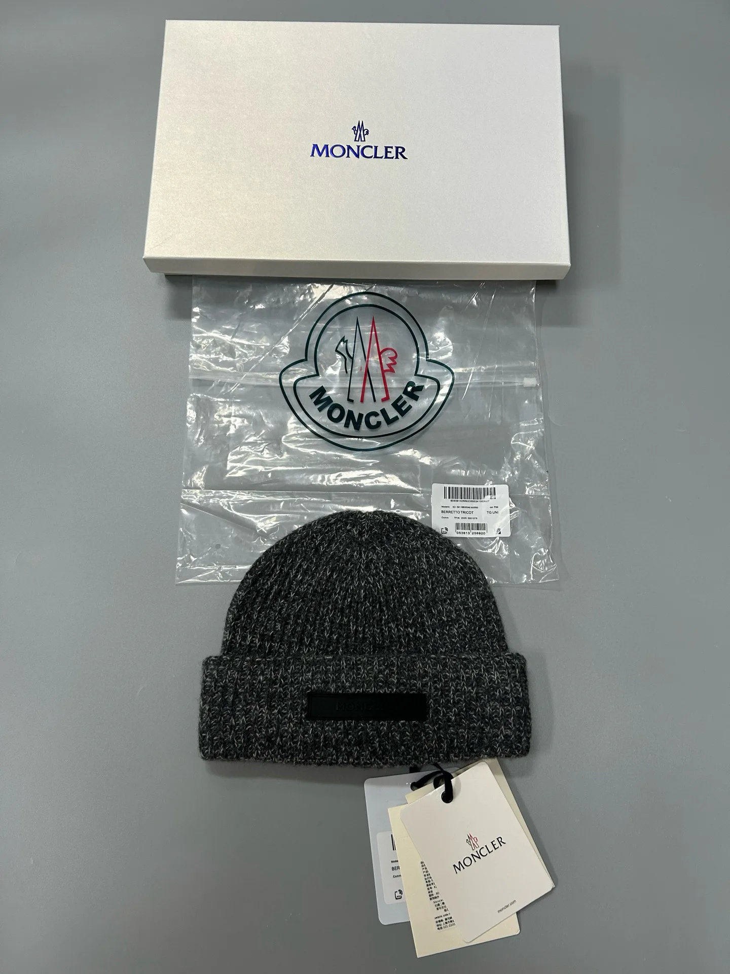 Головные Уборы Moncler 425873
