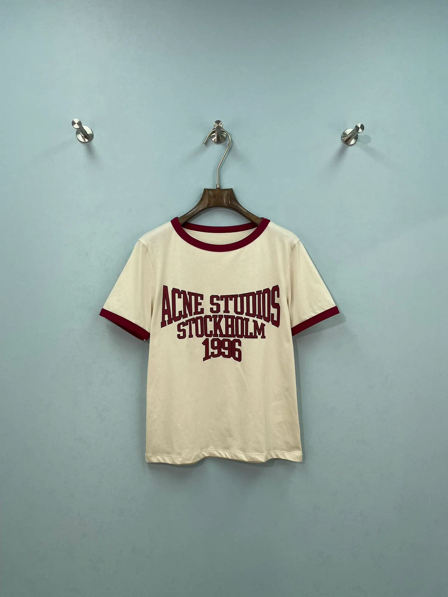 Футболки Женские Acne Studios 16931244