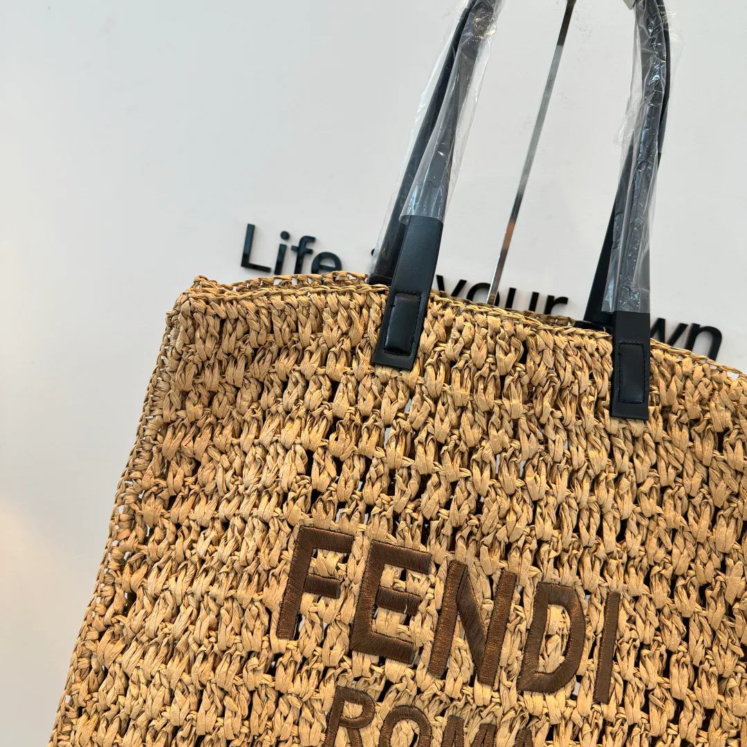 Классические Сумки Женские Fendi 12765007