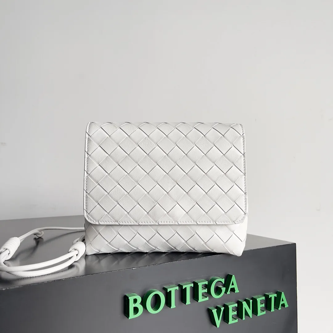 Сумки На Ремне Женские Bottega Veneta 368730