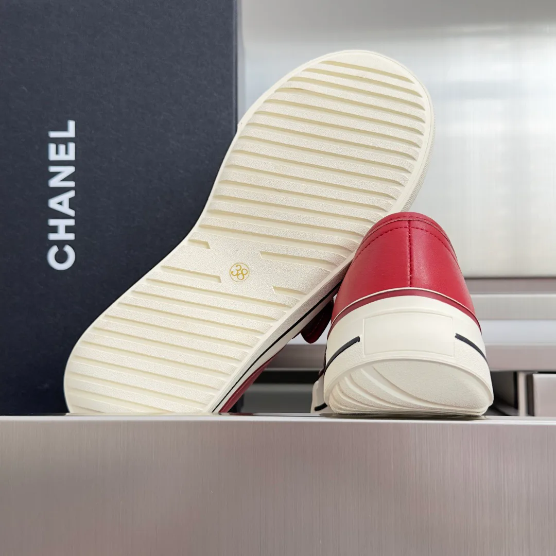 Кроссовки Женские Chanel 19598239