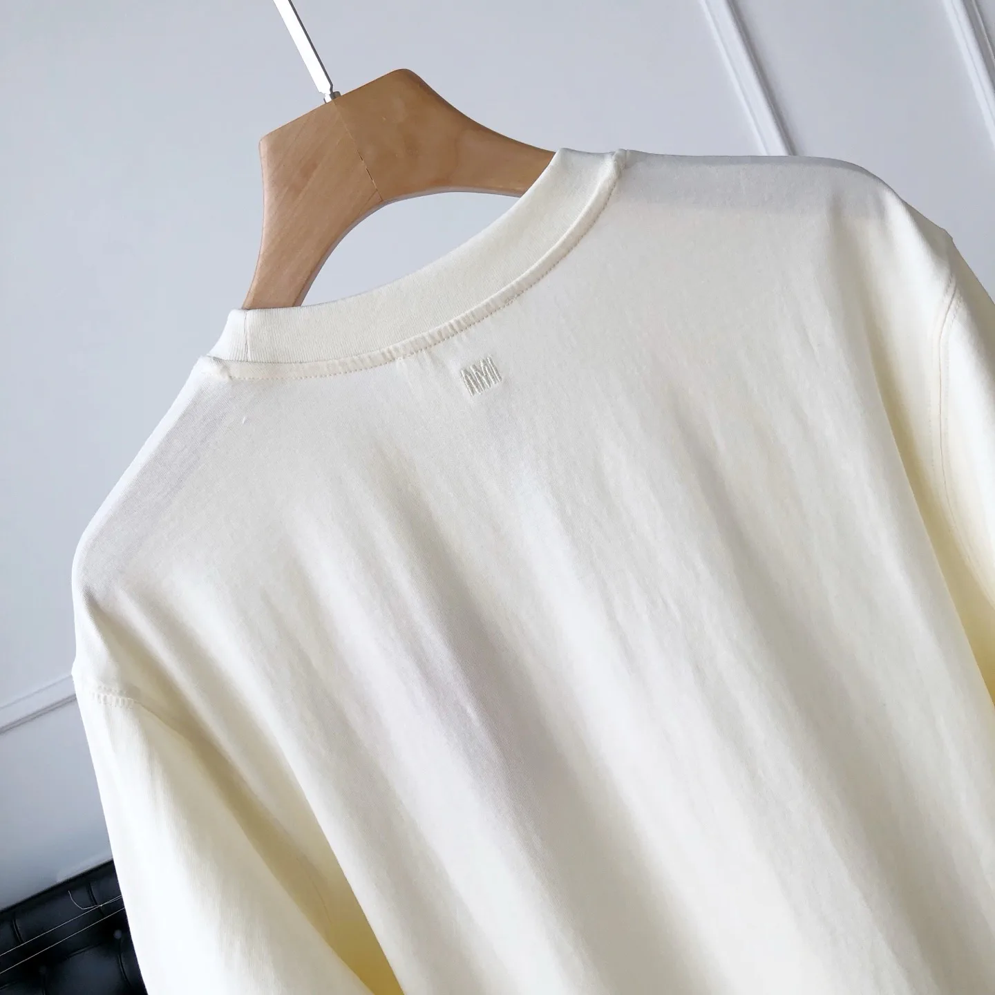 Футболки Женские Ami Paris 11248