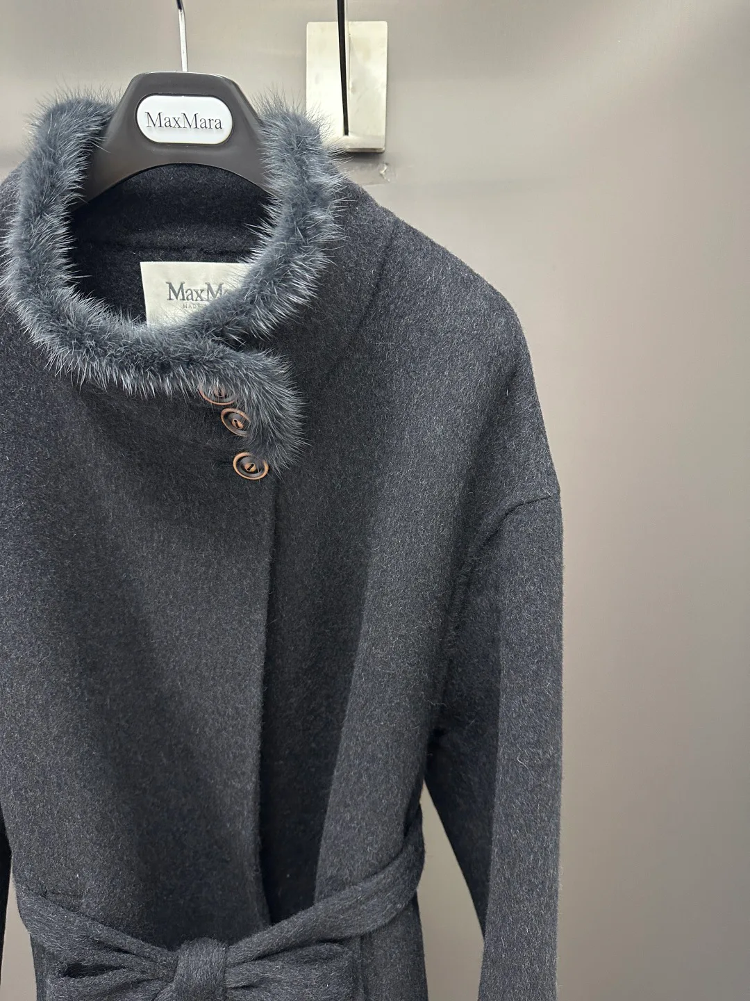 Пальто Женские Max Mara 18902654
