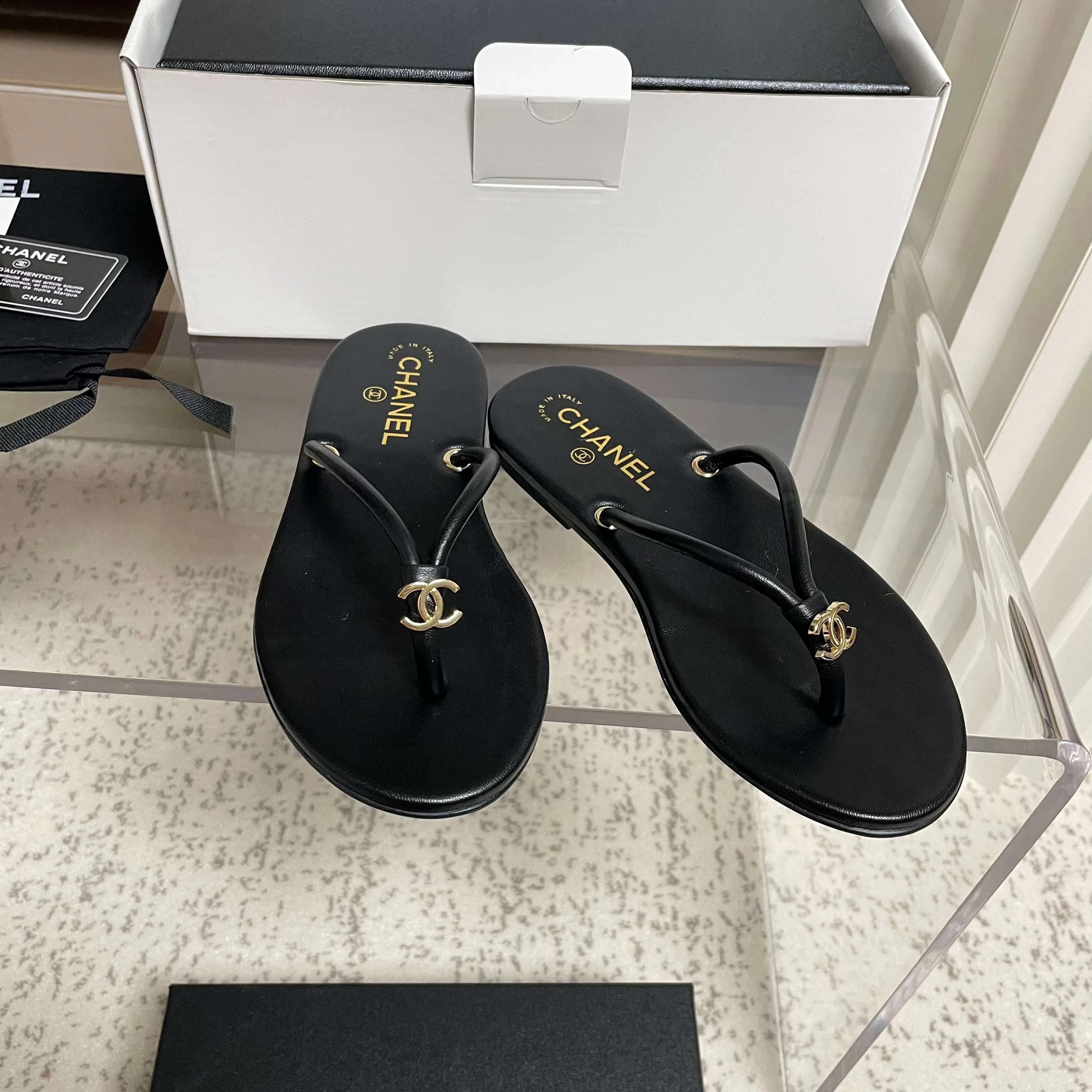 Шлепанцы Женские Chanel 11893465