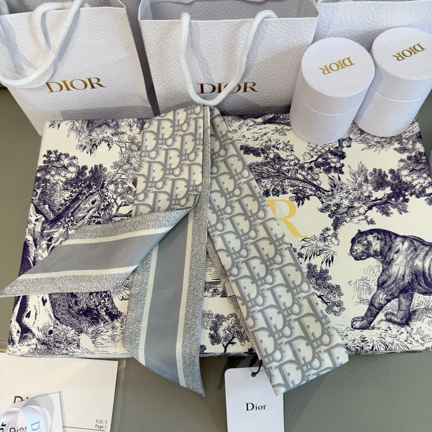 Платки Christian Dior 14150496