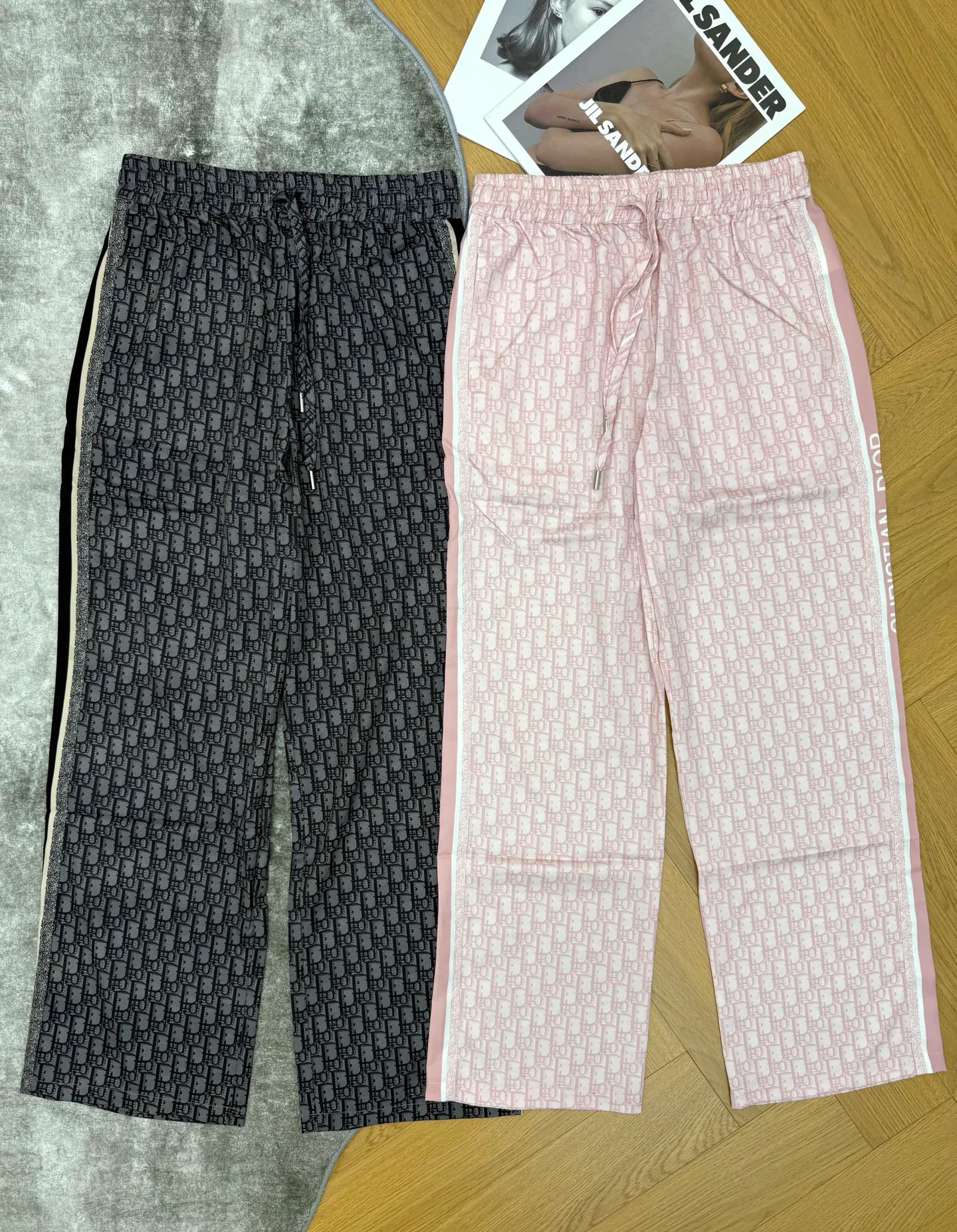 Брюки Женские Christian Dior 11417121