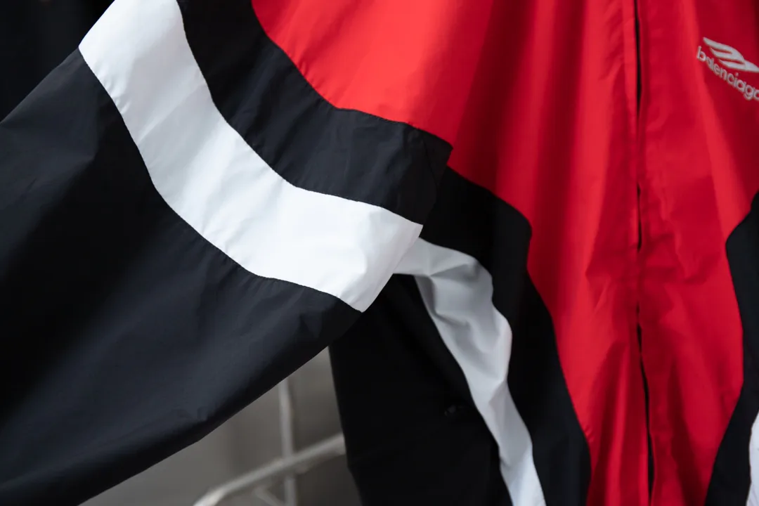 Куртки И Пуховики Мужские Balenciaga 23399