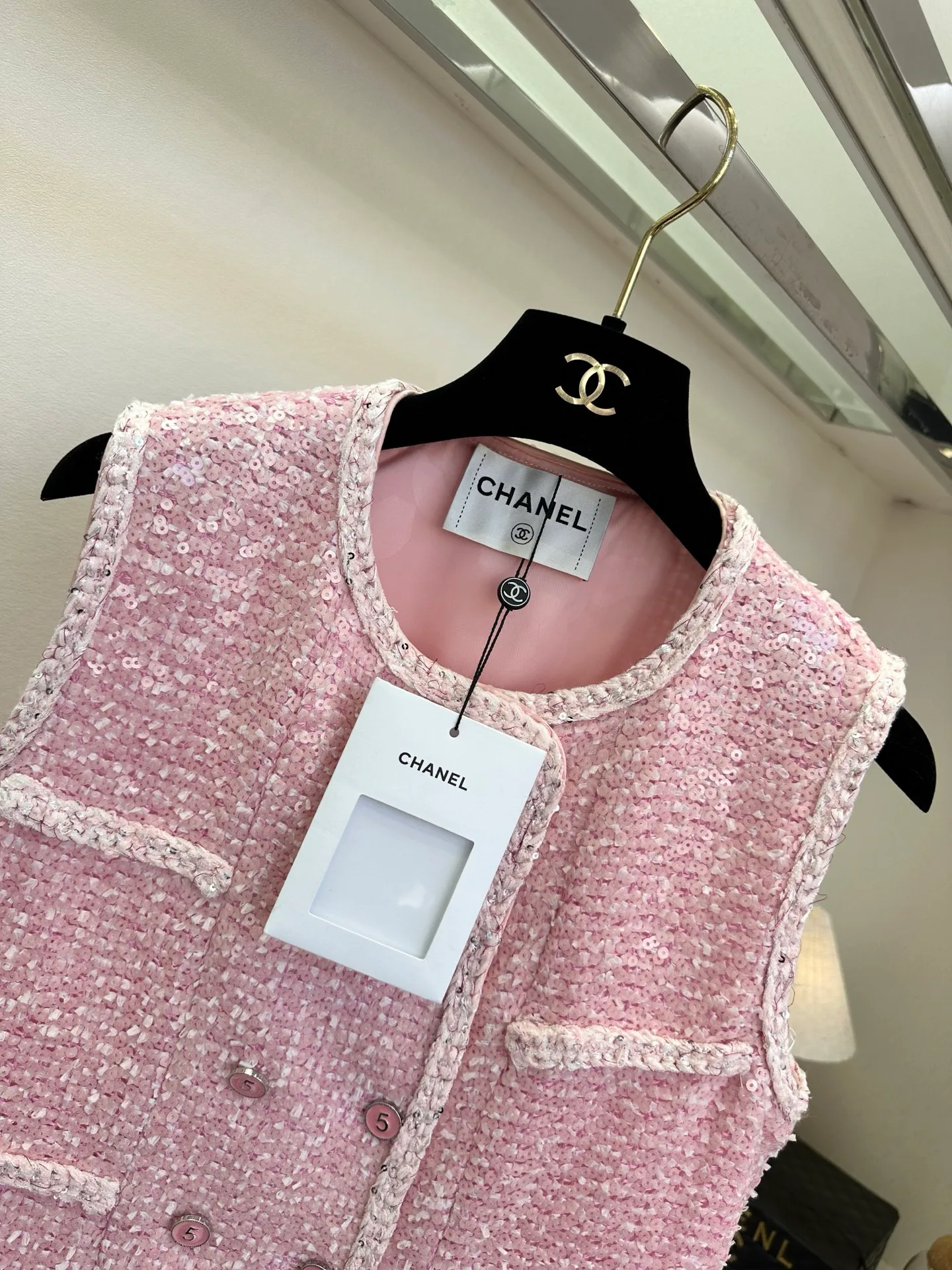 Жилеты Женские Chanel 10032832