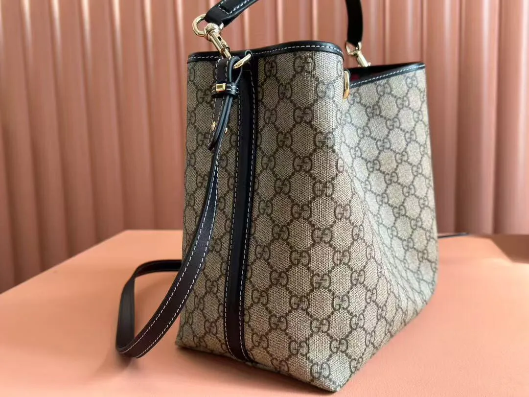 Классические Сумки Женские Gucci 11394907