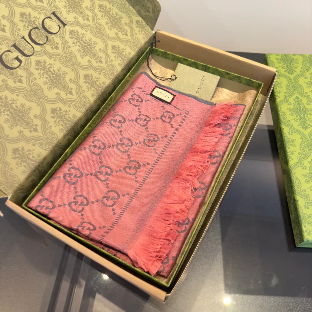 Платки Gucci 11268990