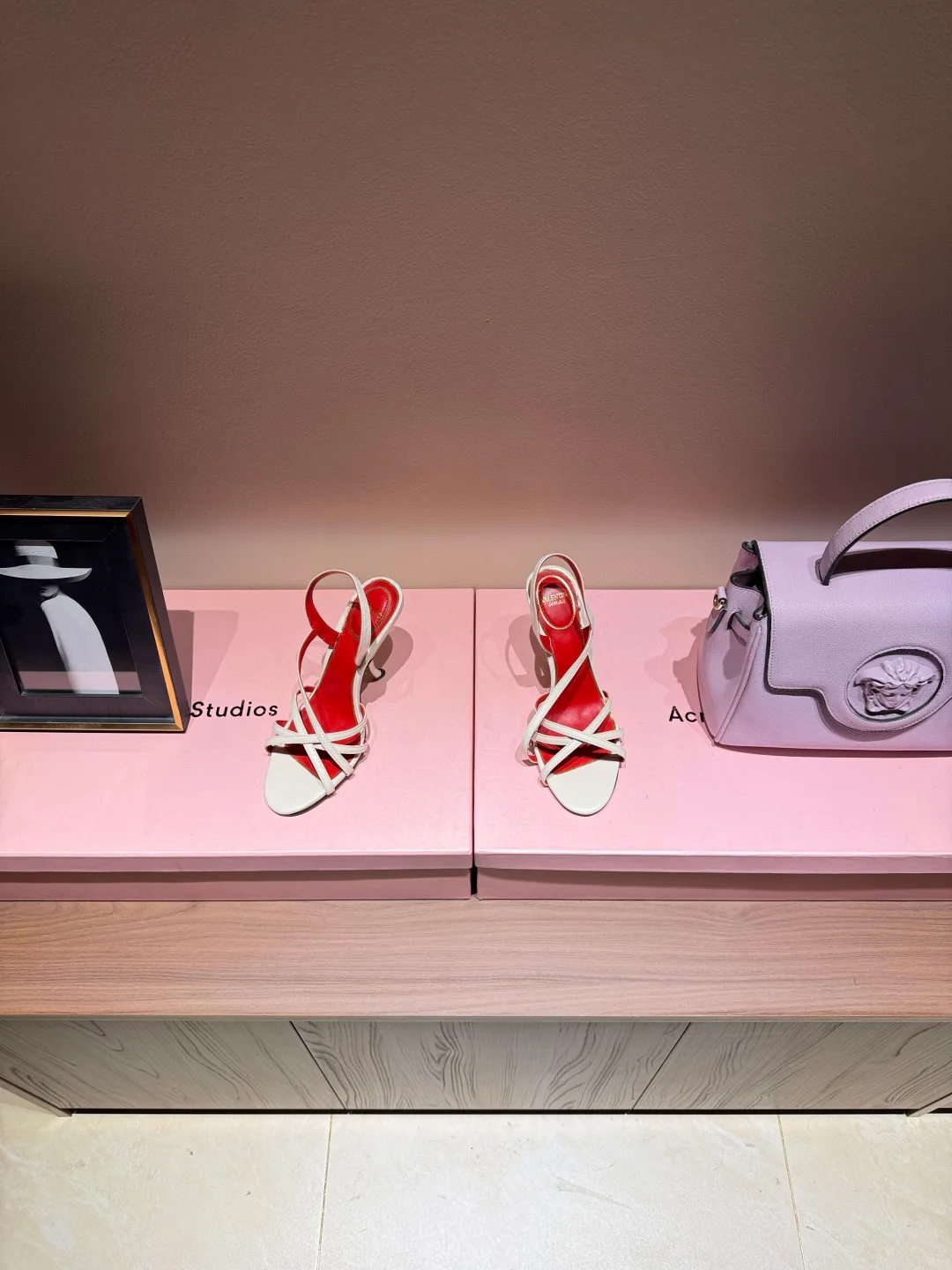 Босоножки Женские Valentino 655678