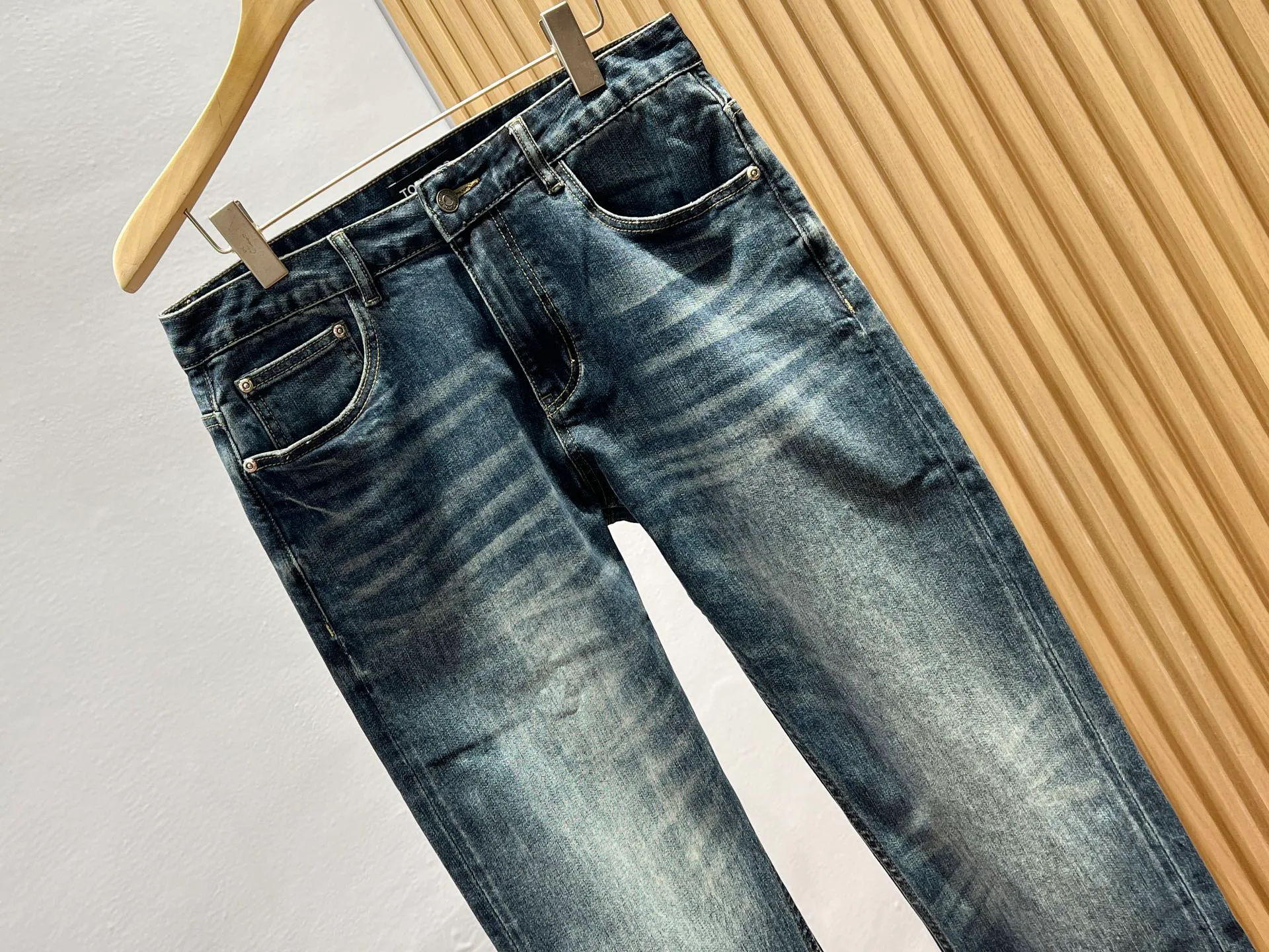 Джинсы Мужские Tom Ford 18084564
