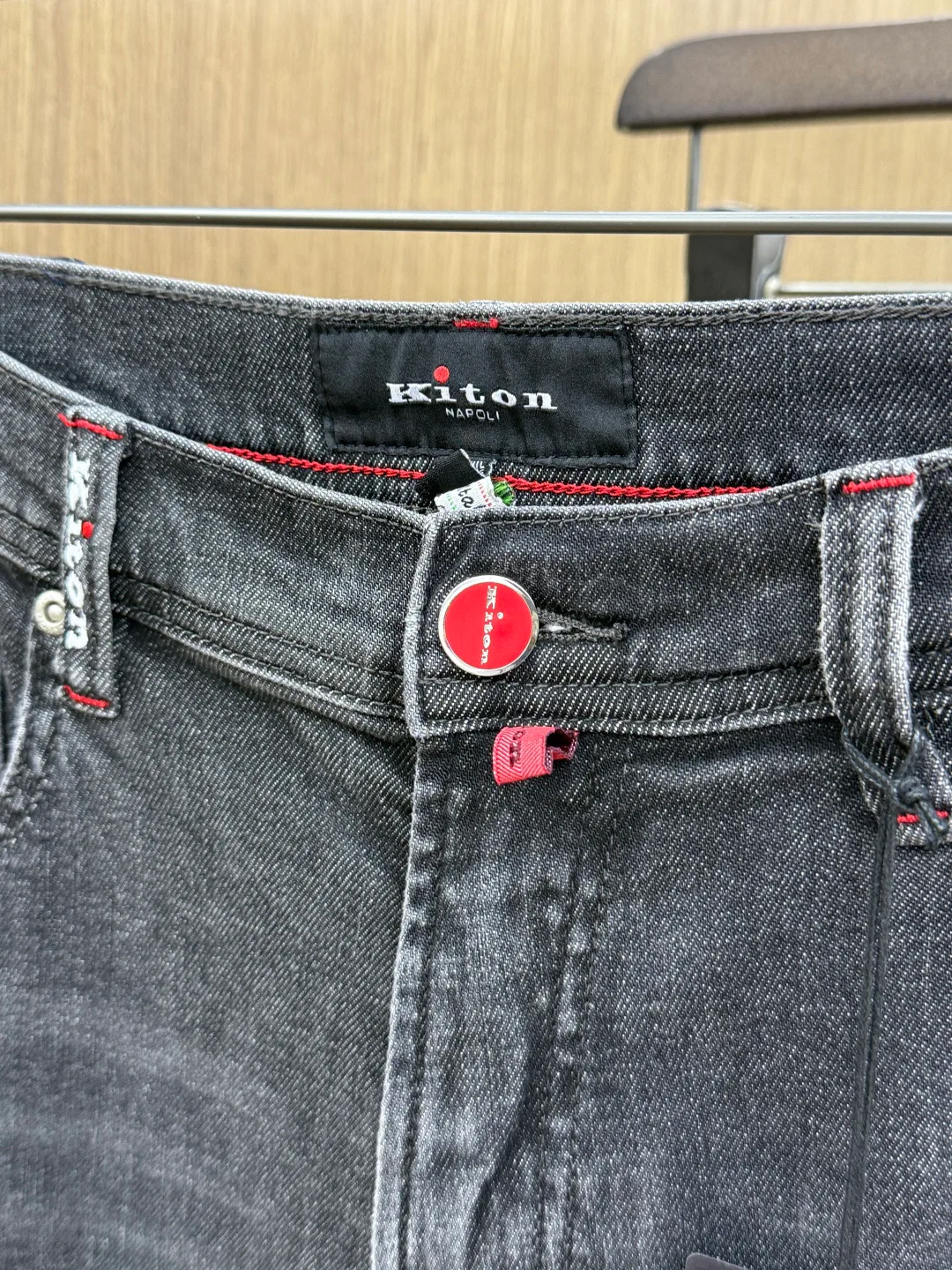 Джинсы Женские Kiton 12821719