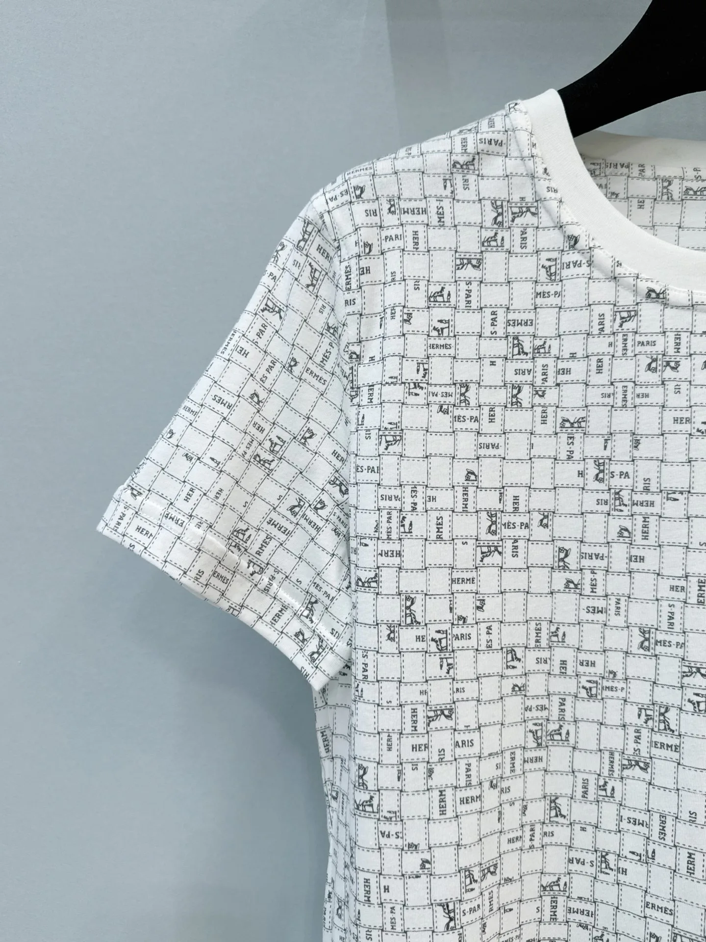 Футболки Женские Hermes 28903