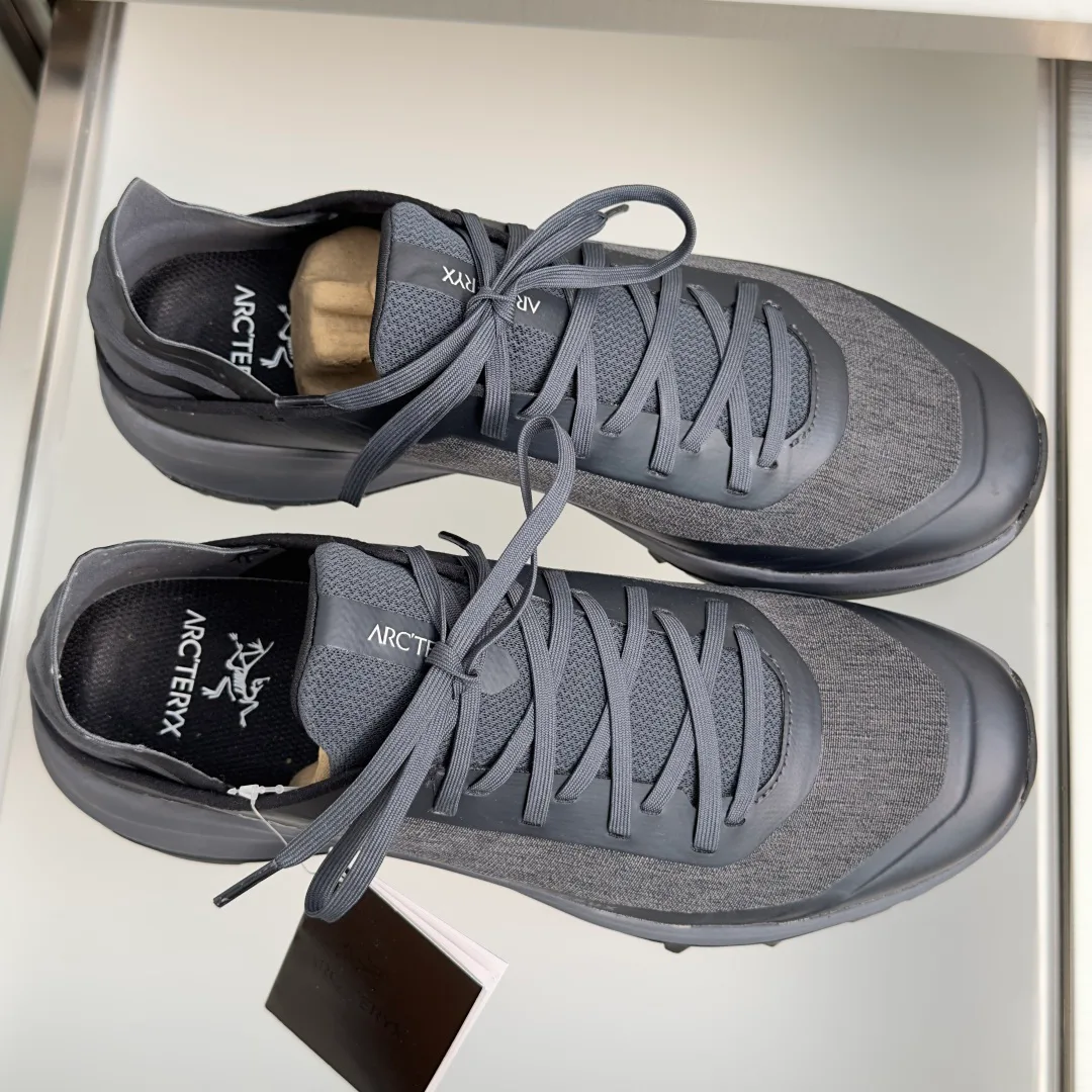 Кроссовки Женские Arcteryx 17415472