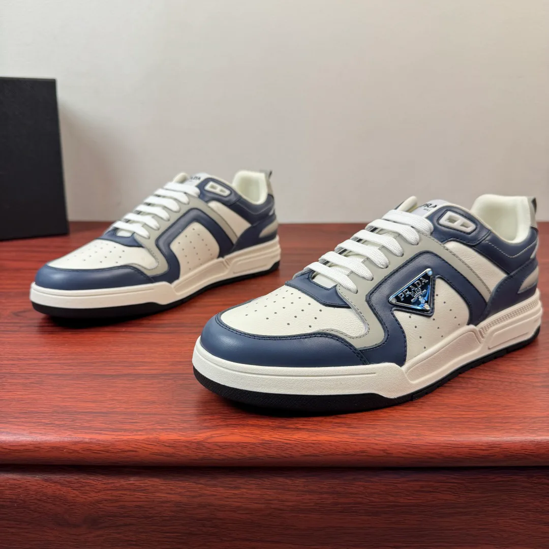 Кроссовки Мужские Prada 13216375