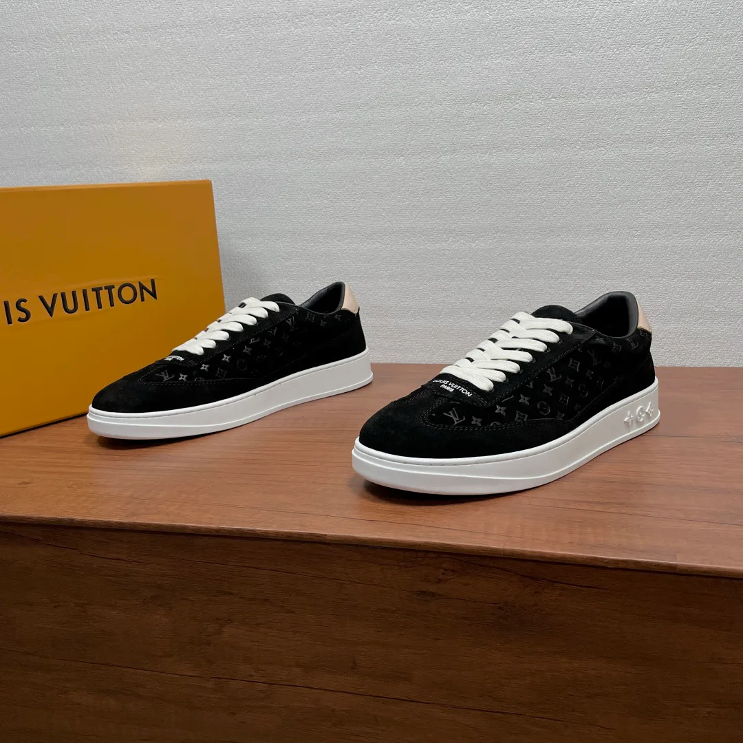 Кроссовки Мужские Louis Vuitton 17542455