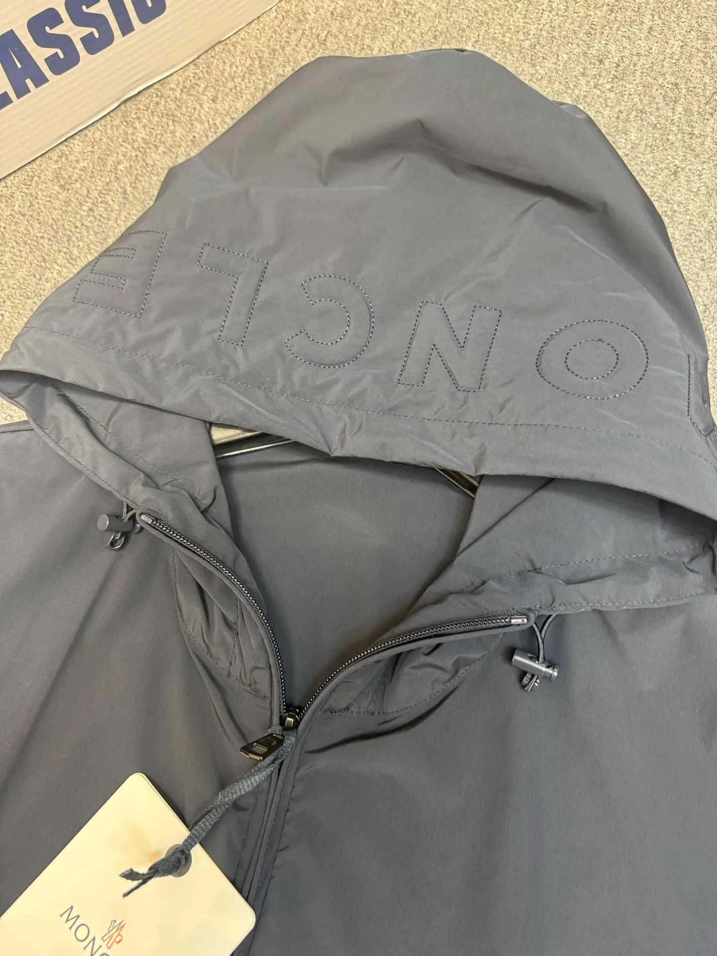 Куртки И Пуховики Мужские Moncler 13137532