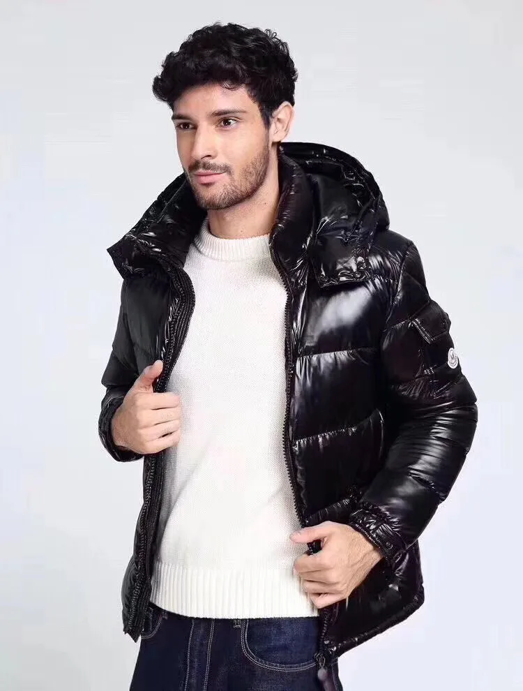 Куртки И Пуховики Мужские Moncler 5501140