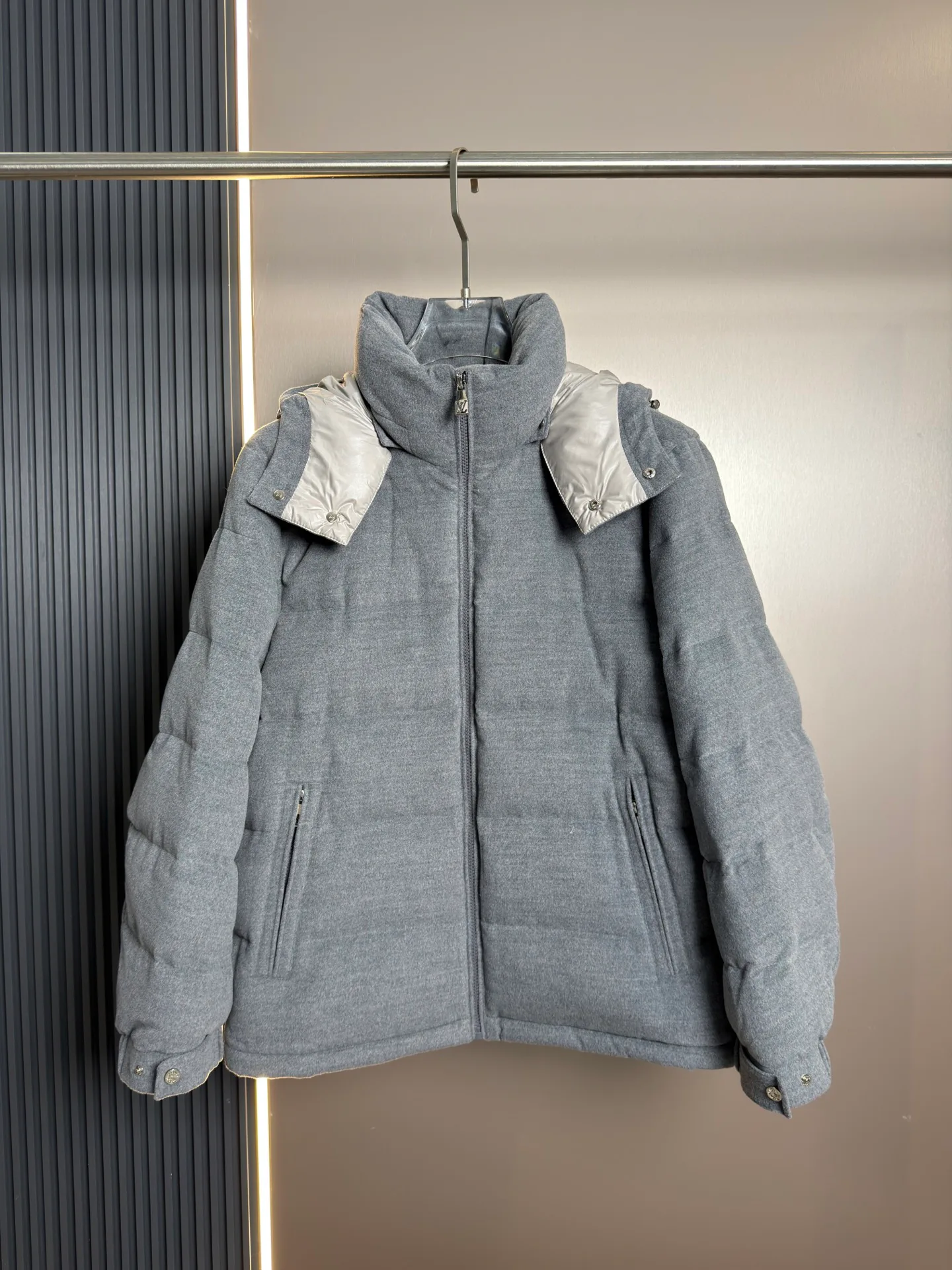 Куртки И Пуховики Мужские Louis Vuitton 18216864