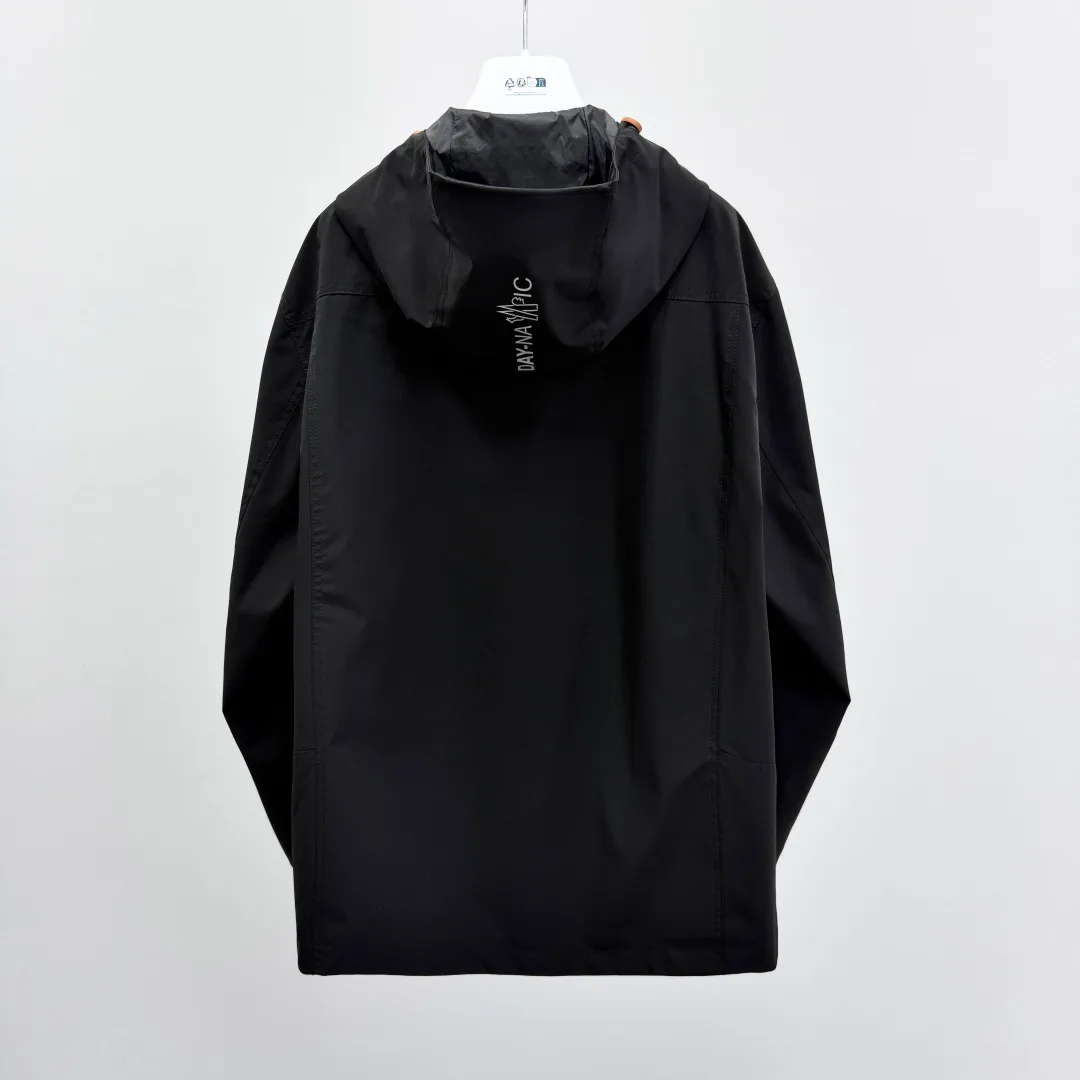 Куртки И Пуховики Мужские Moncler 10298914