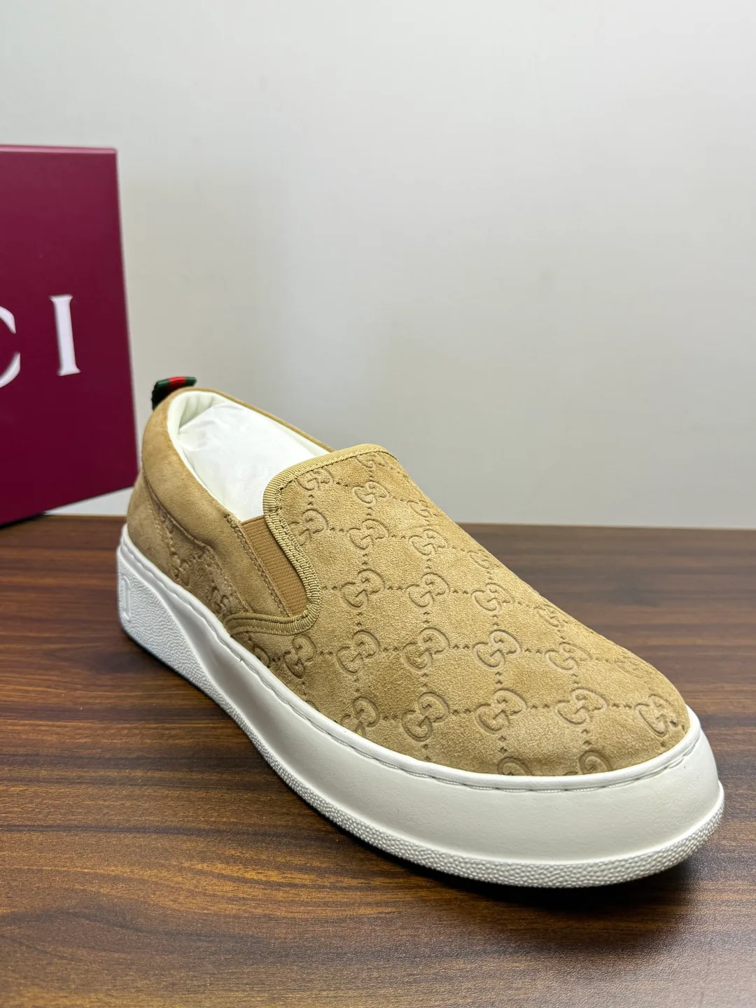 Кроссовки Мужские Gucci 20143298