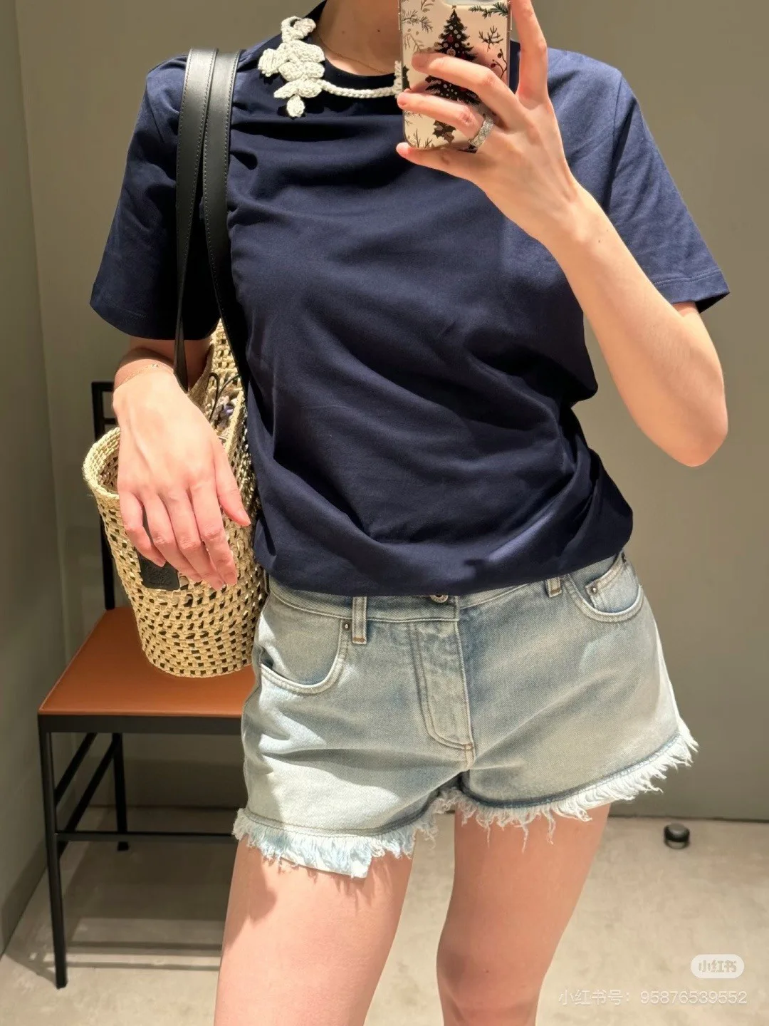 Шорты Женские Loewe 17339236