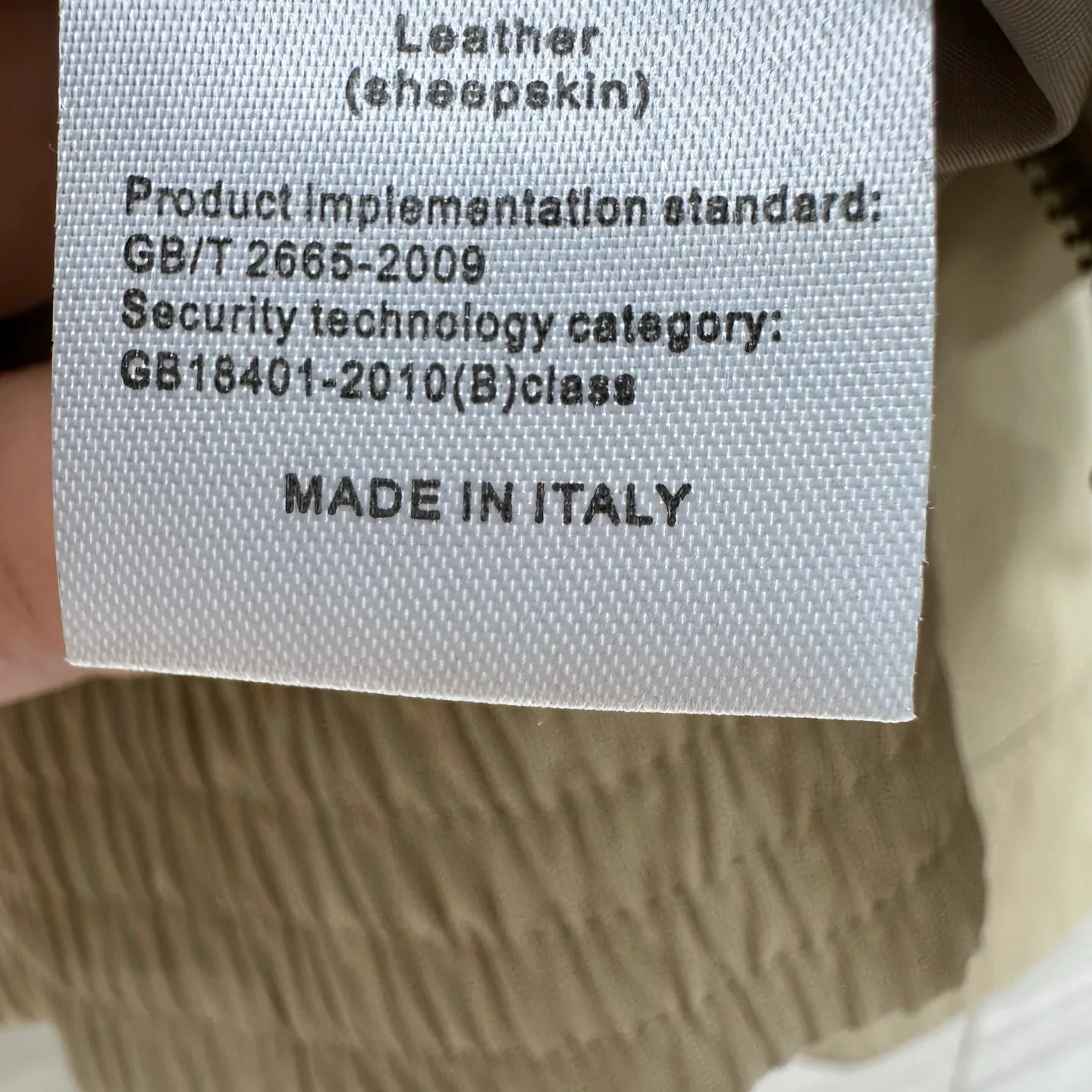 Куртки И Пуховики Женские Bottega Veneta 18429159