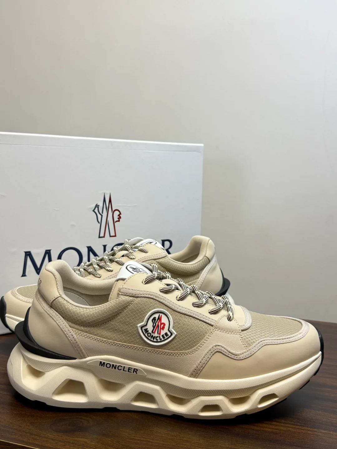 Кроссовки Мужские Moncler 19423219