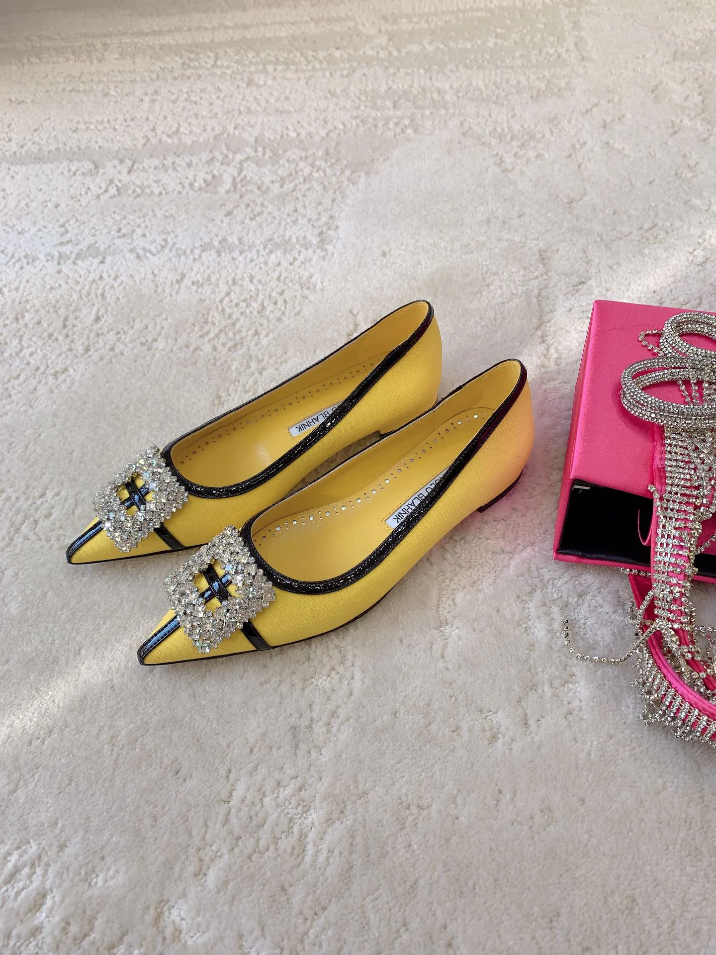 Туфли Женские Manolo Blahnik 18698281