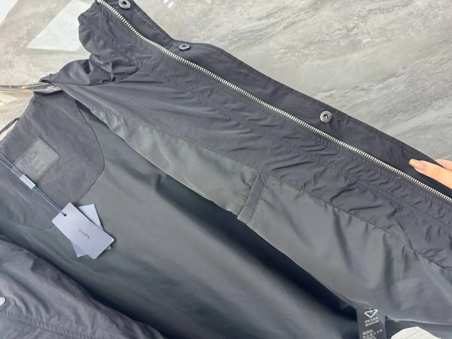 Куртки И Пуховики Мужские Prada 2516