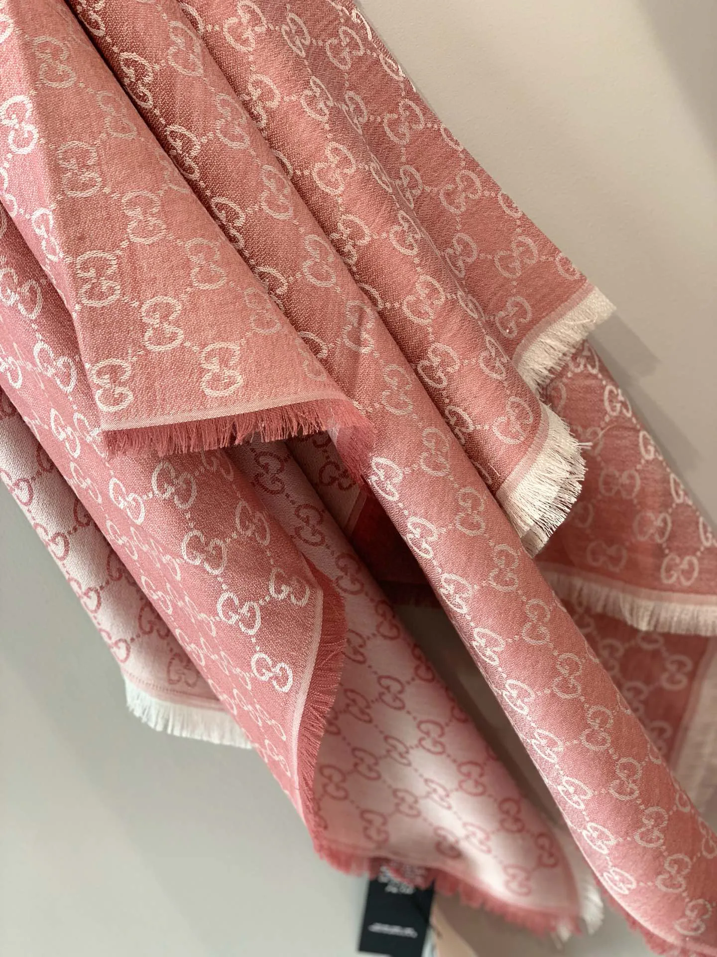 Шарфы Gucci 15315