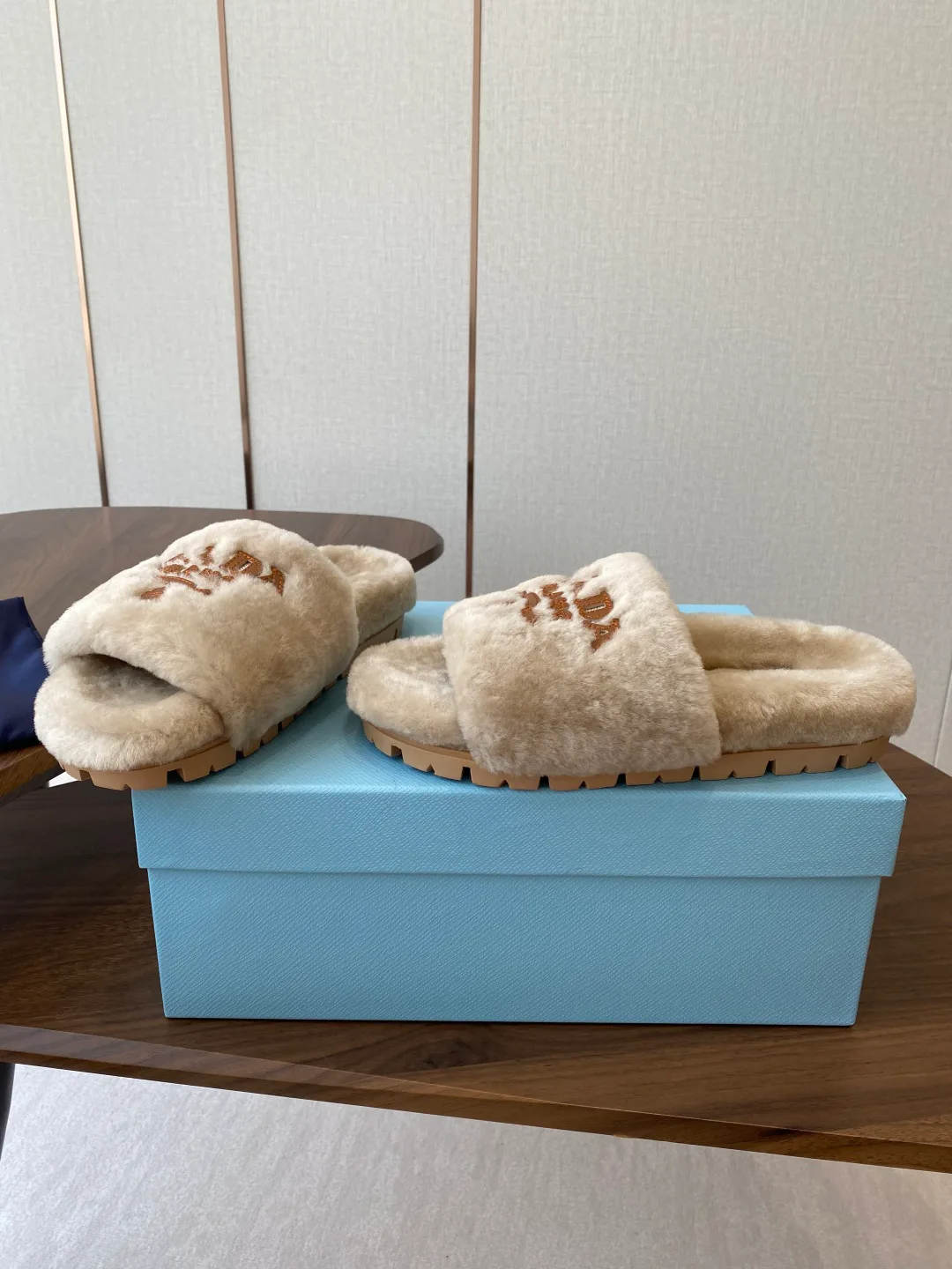 Тапочки Женские Prada 187592