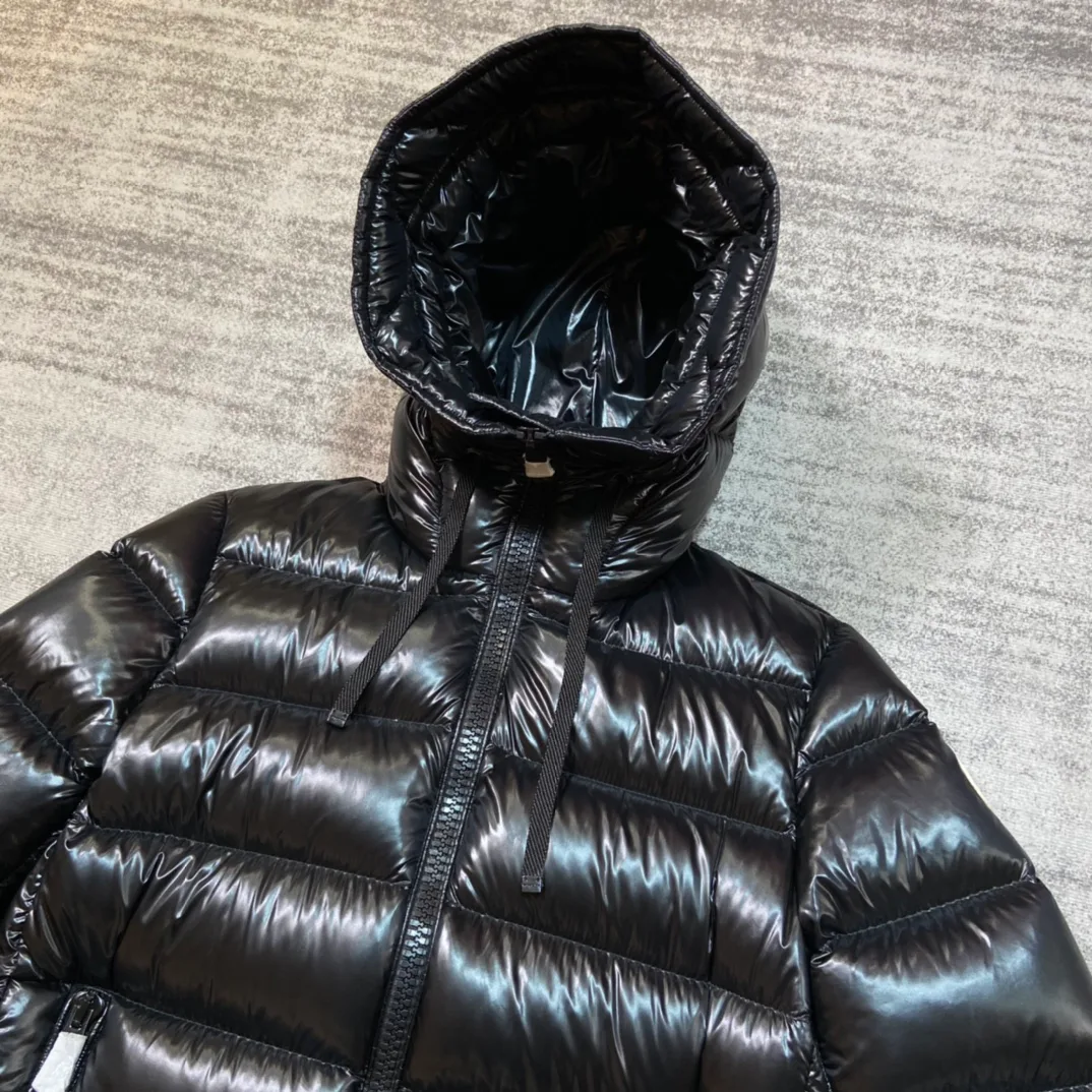 Куртки И Пуховики Женские Moncler 18884073