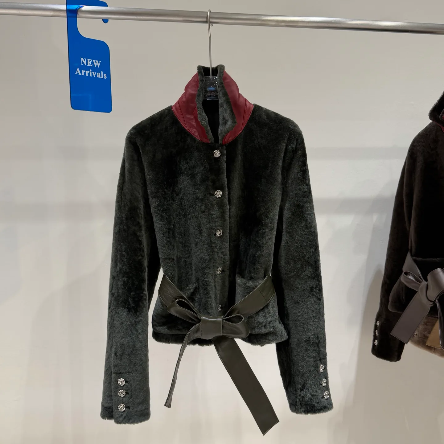 Пальто Женские Chanel 19217781