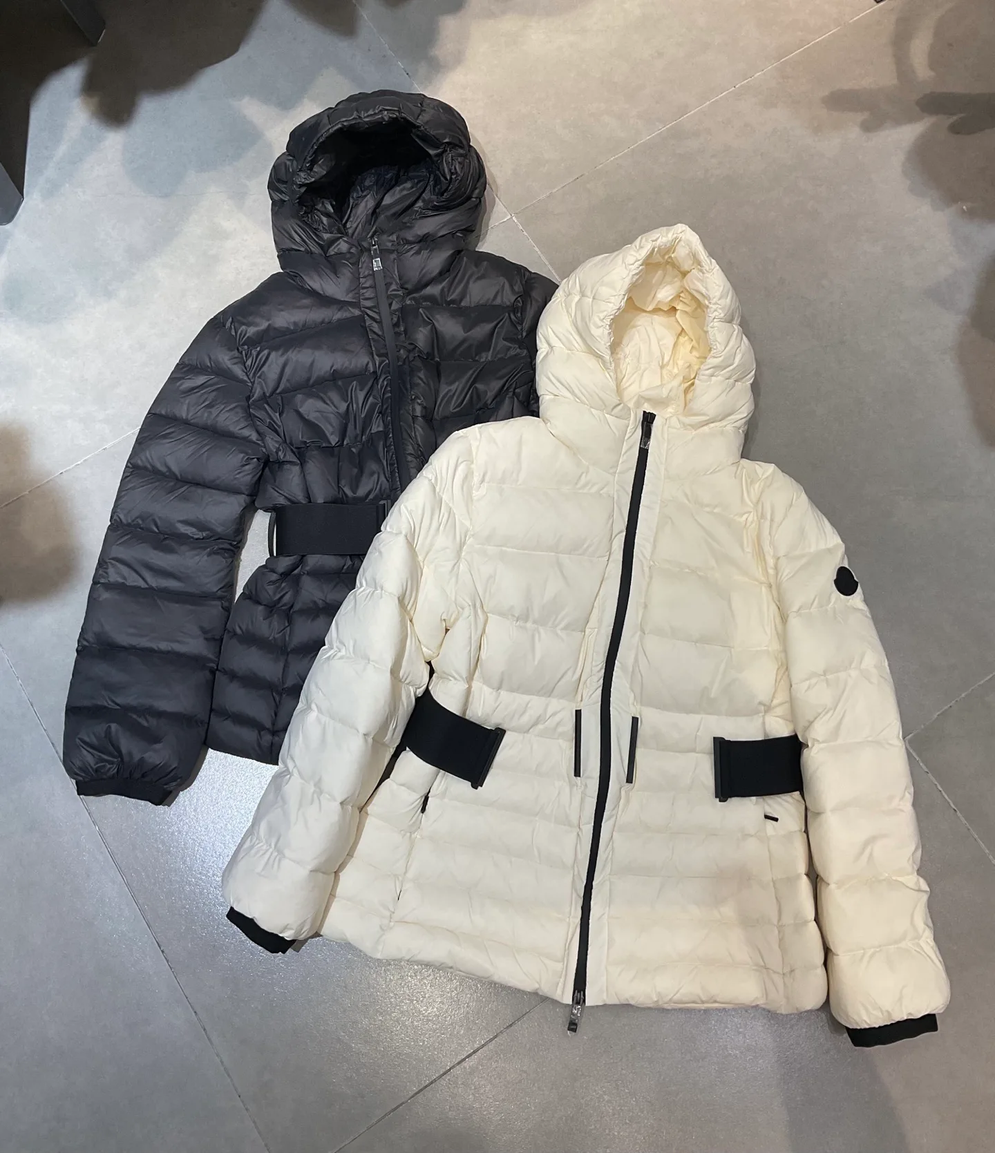 Куртки И Пуховики Женские Moncler 19567582