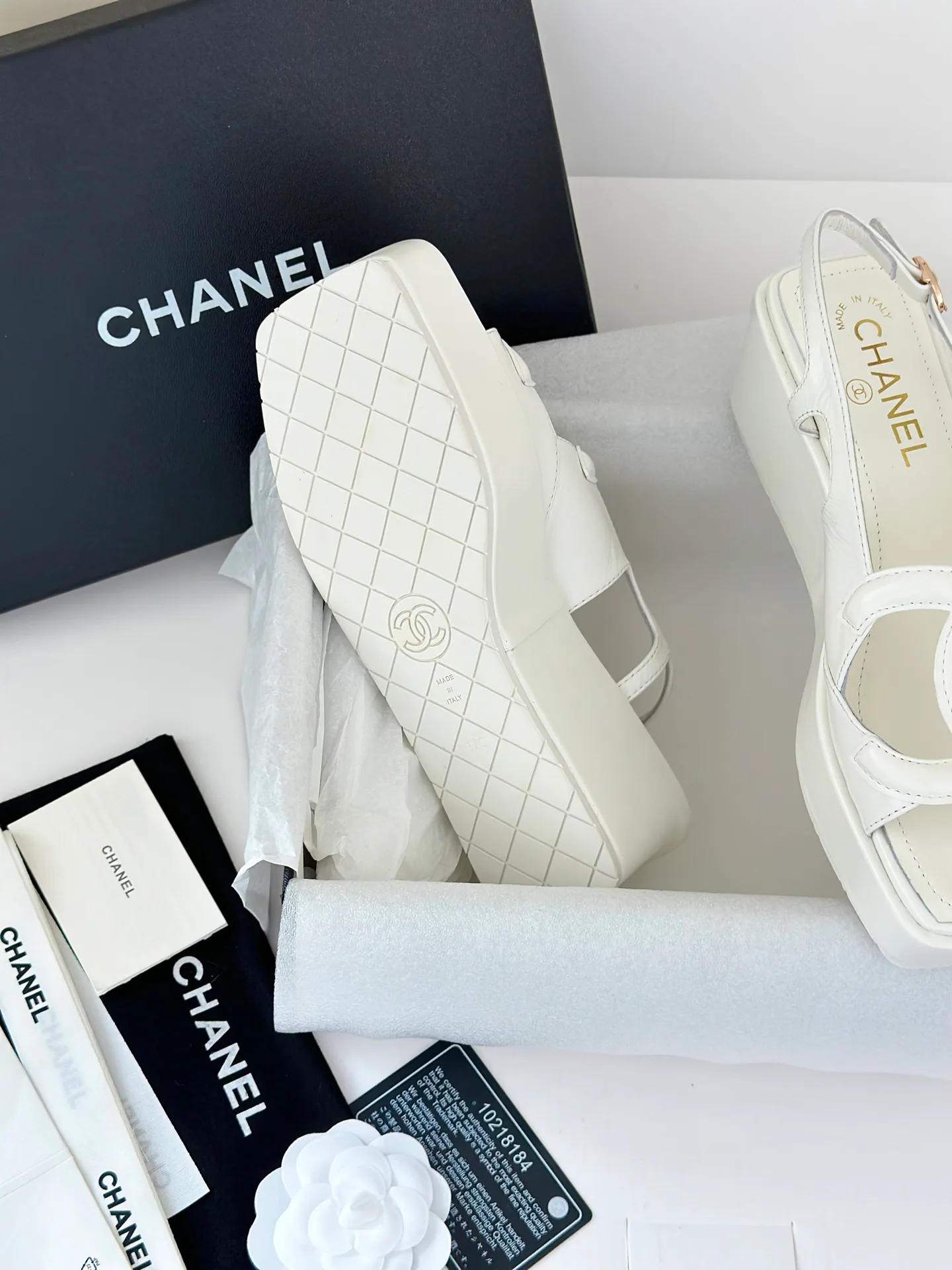 Босоножки Женские Chanel 18143038