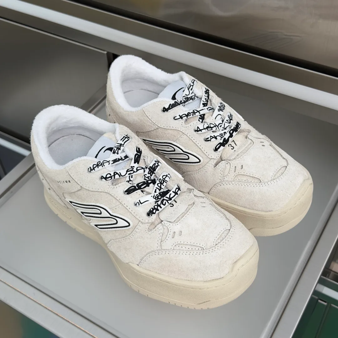 Кроссовки Женские Balenciaga 11235127