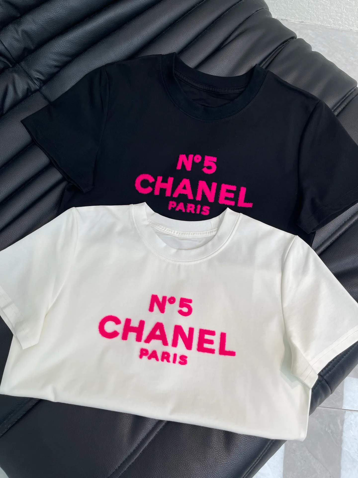 Футболки Женские Chanel 11569371