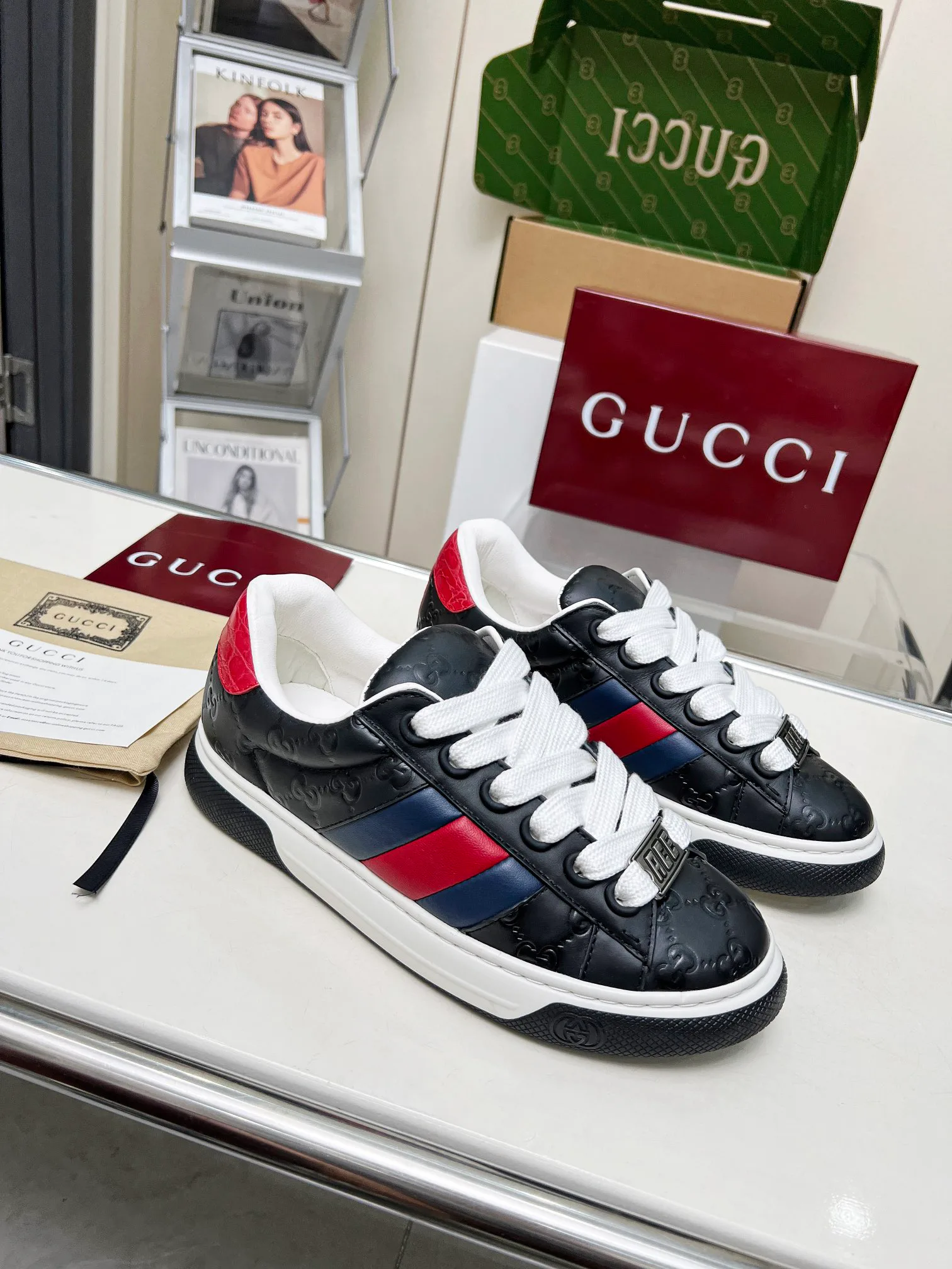 Кроссовки Женские Gucci 9623
