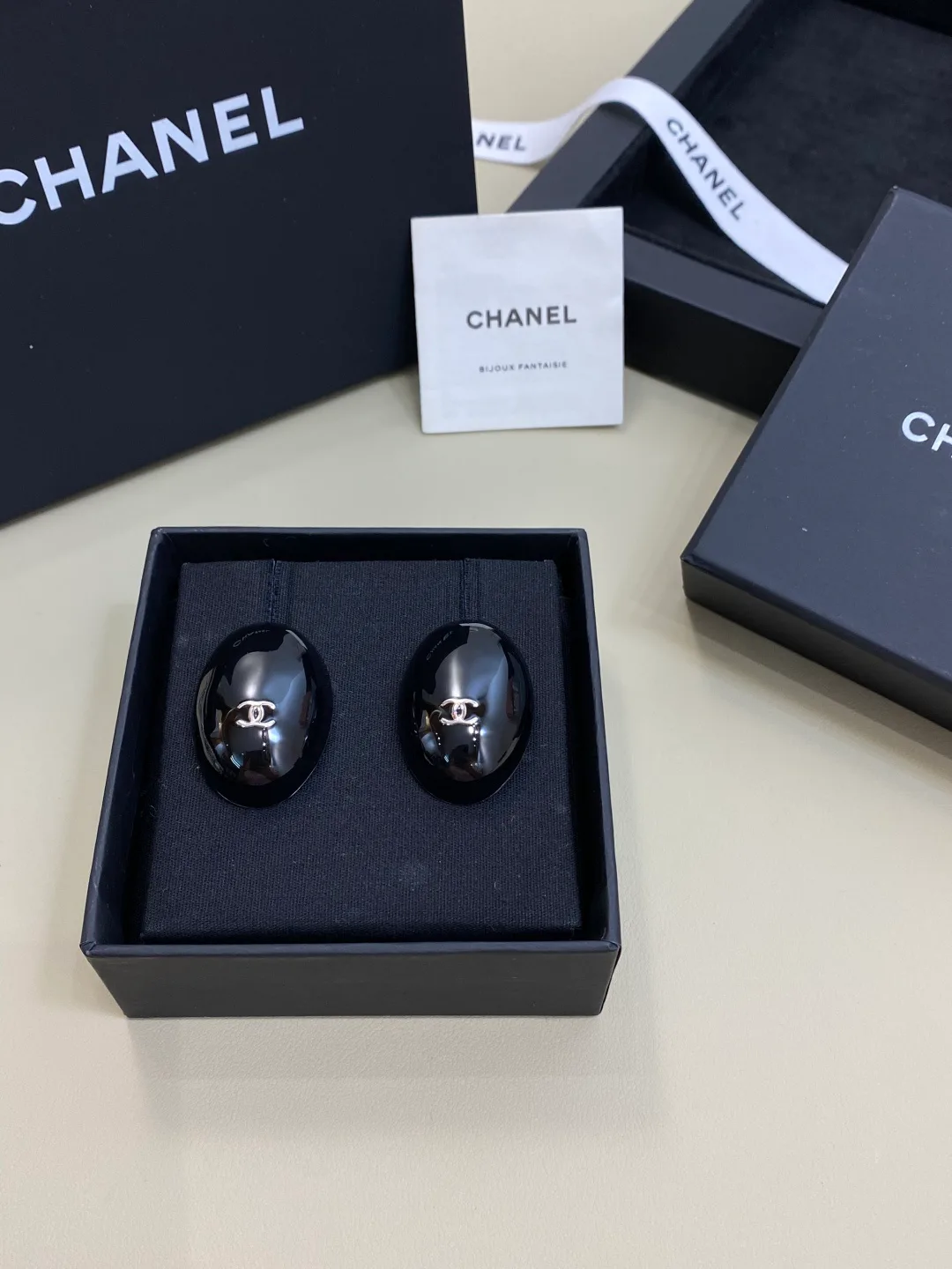 Бижутерия Chanel 17841356