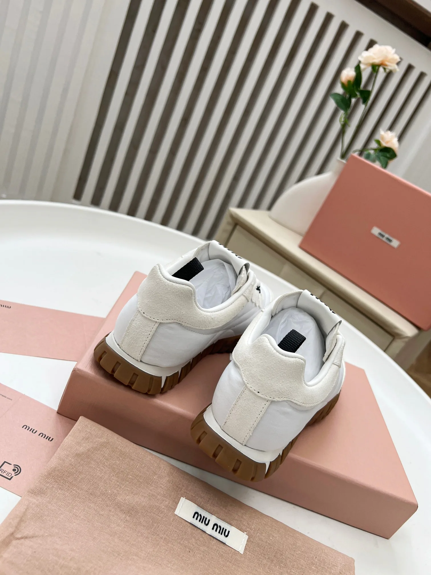 Кроссовки Женские Miu Miu 18790