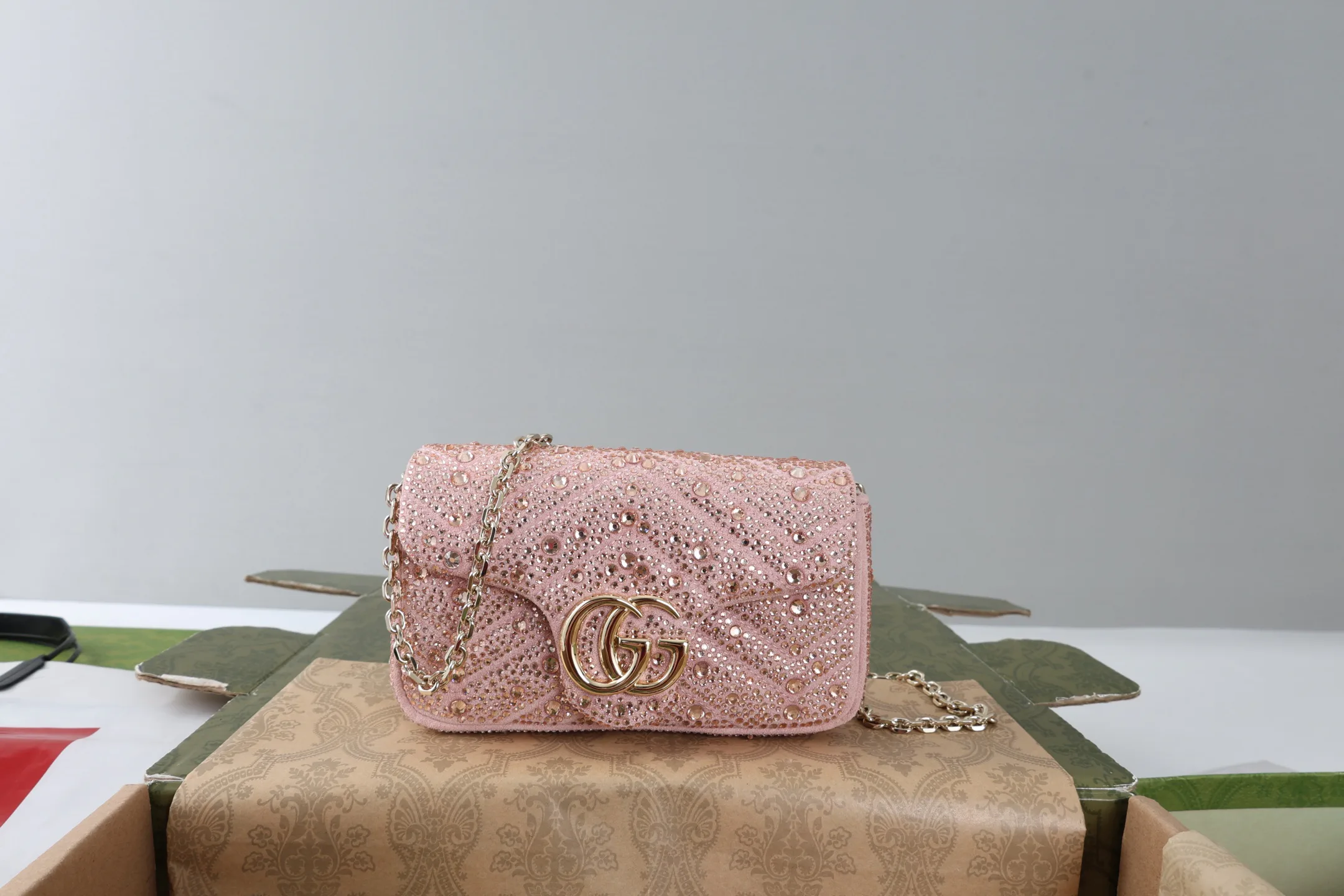 Классические Сумки Женские Gucci 18005071