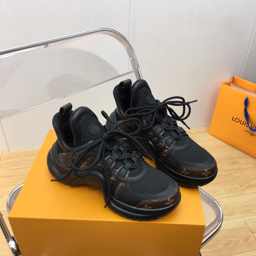 Кроссовки Женские Louis Vuitton 3289