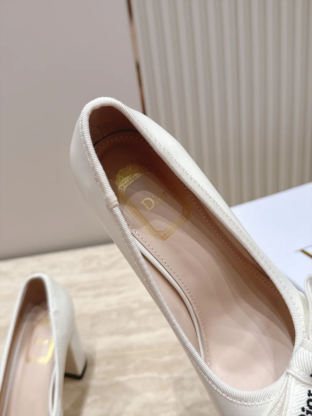 Туфли Женские Christian Dior 17946479
