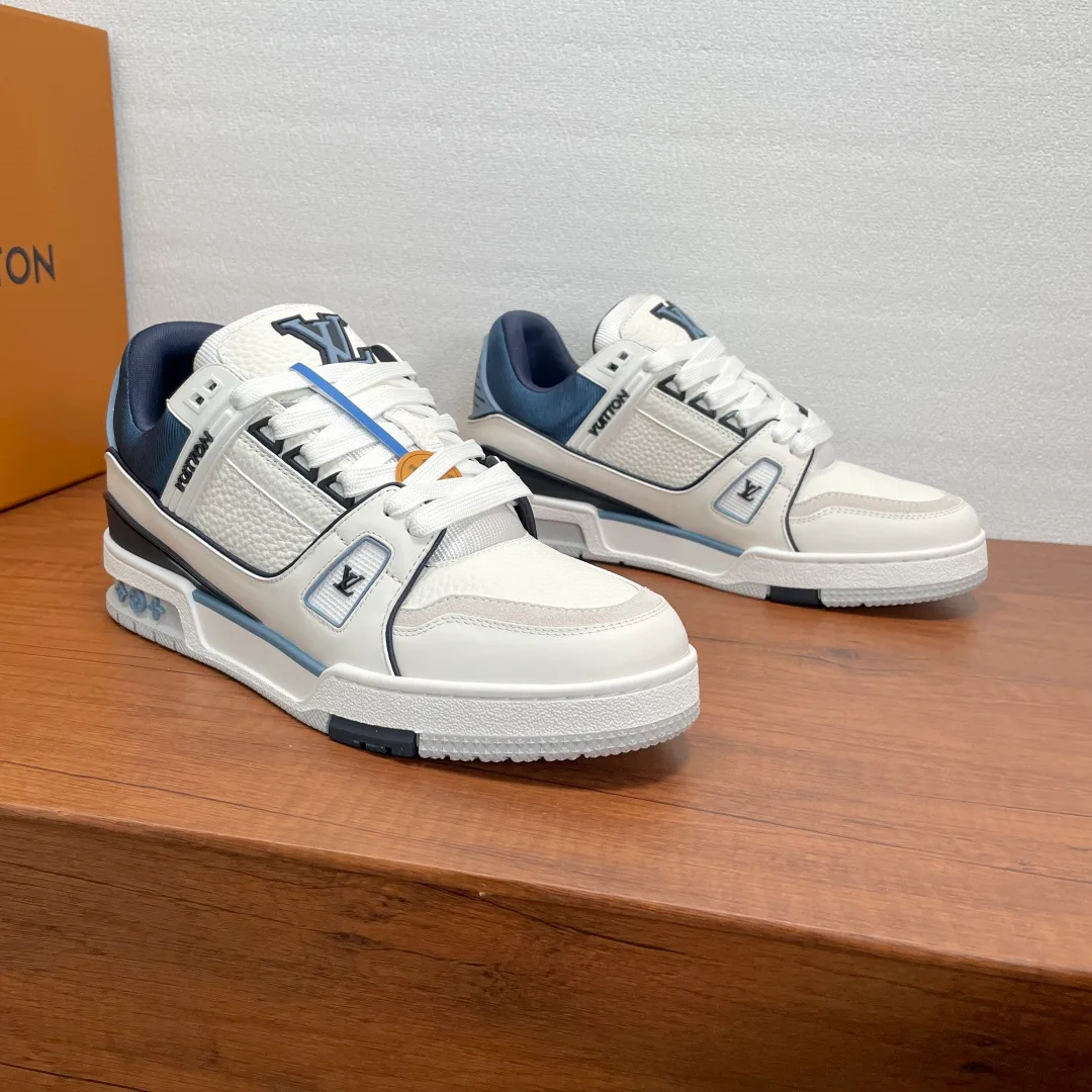 Кроссовки Мужские Louis Vuitton 11602236