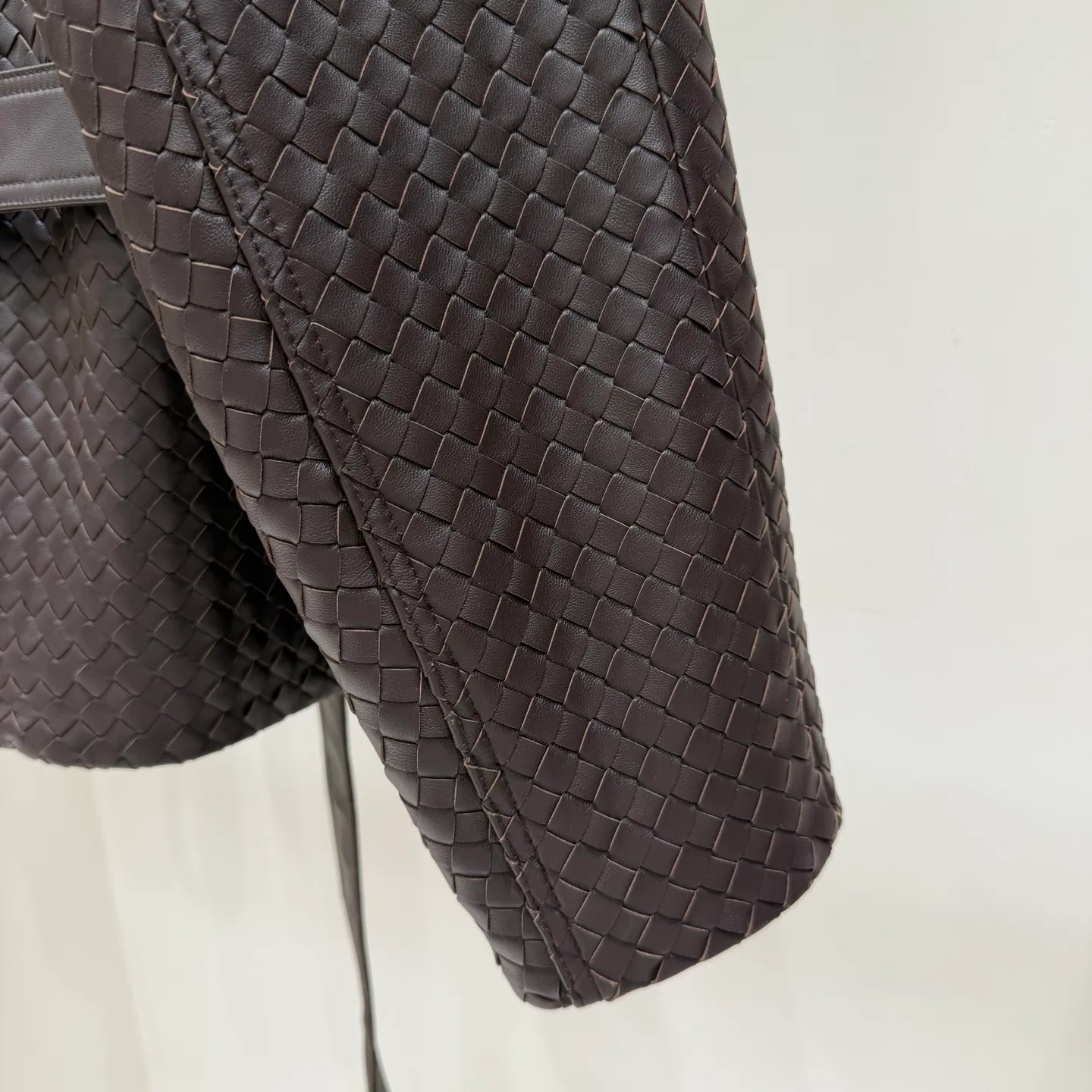 Кожаные Куртки И Дублёнки Женские Bottega Veneta 18601778