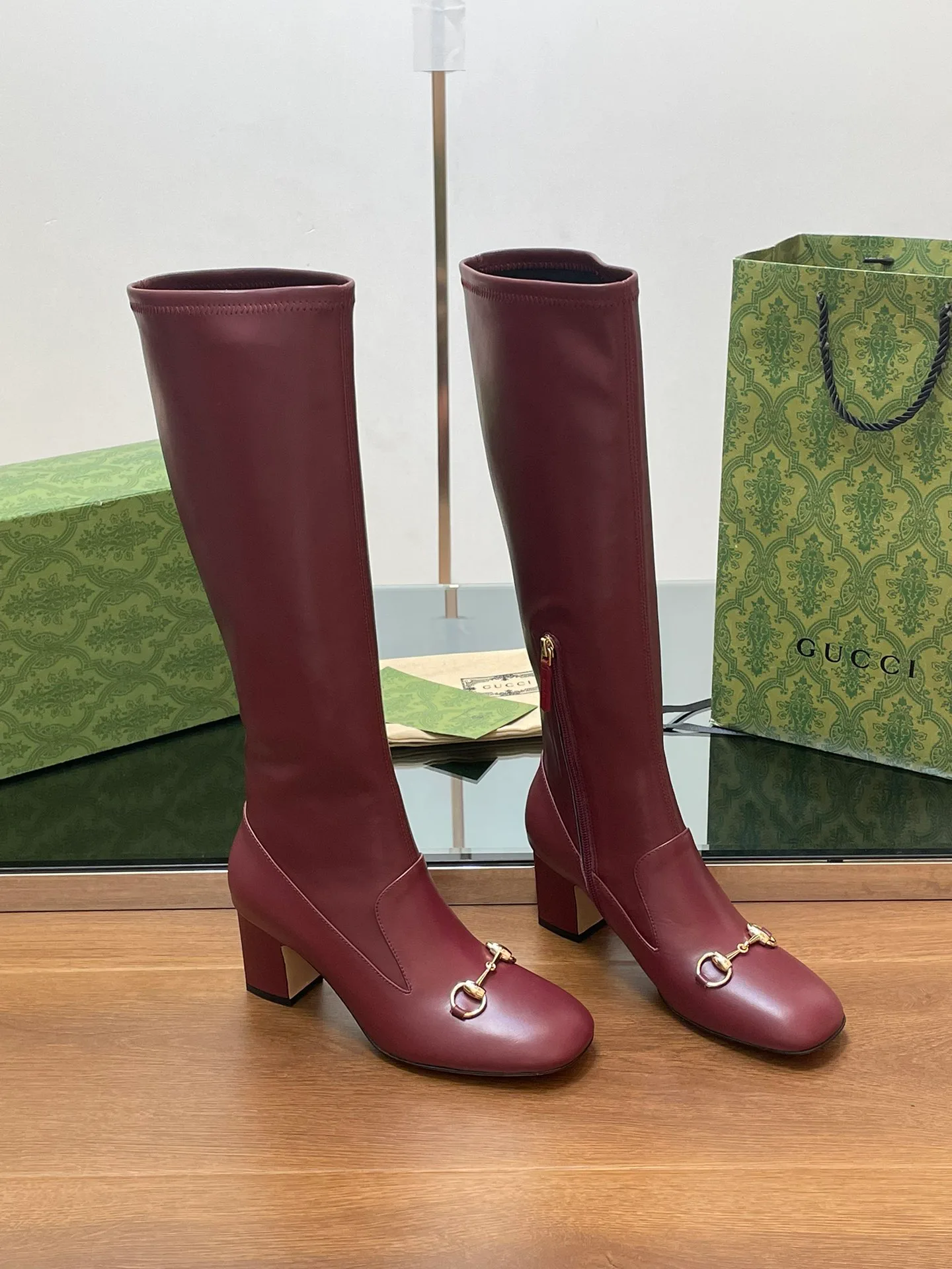 Сапоги Женские Gucci 18083282