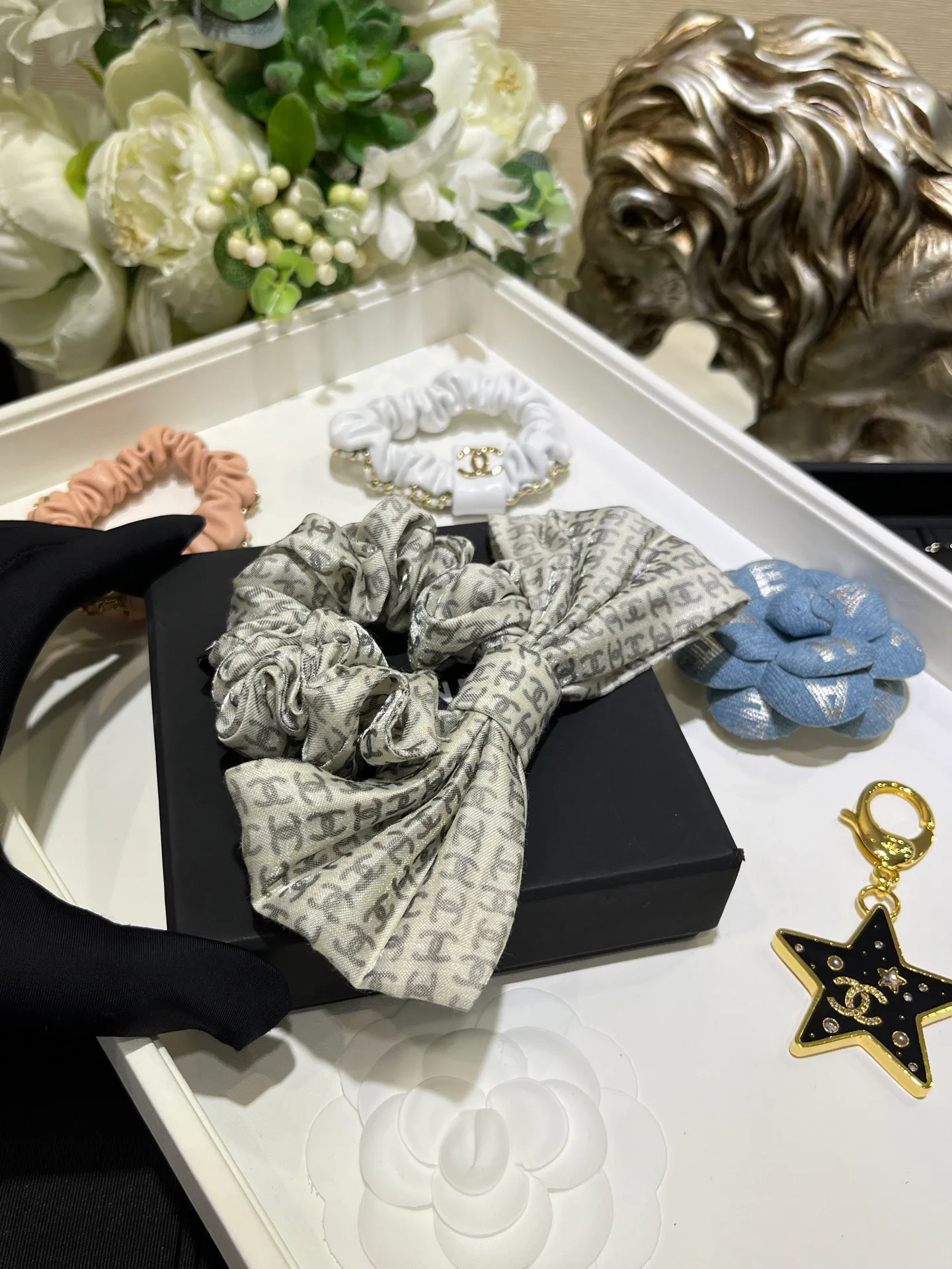 Платки Chanel 12642126