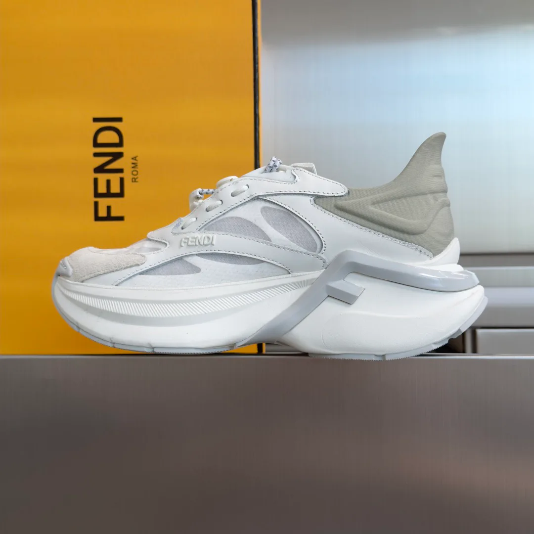 Кроссовки Женские Fendi 11235195